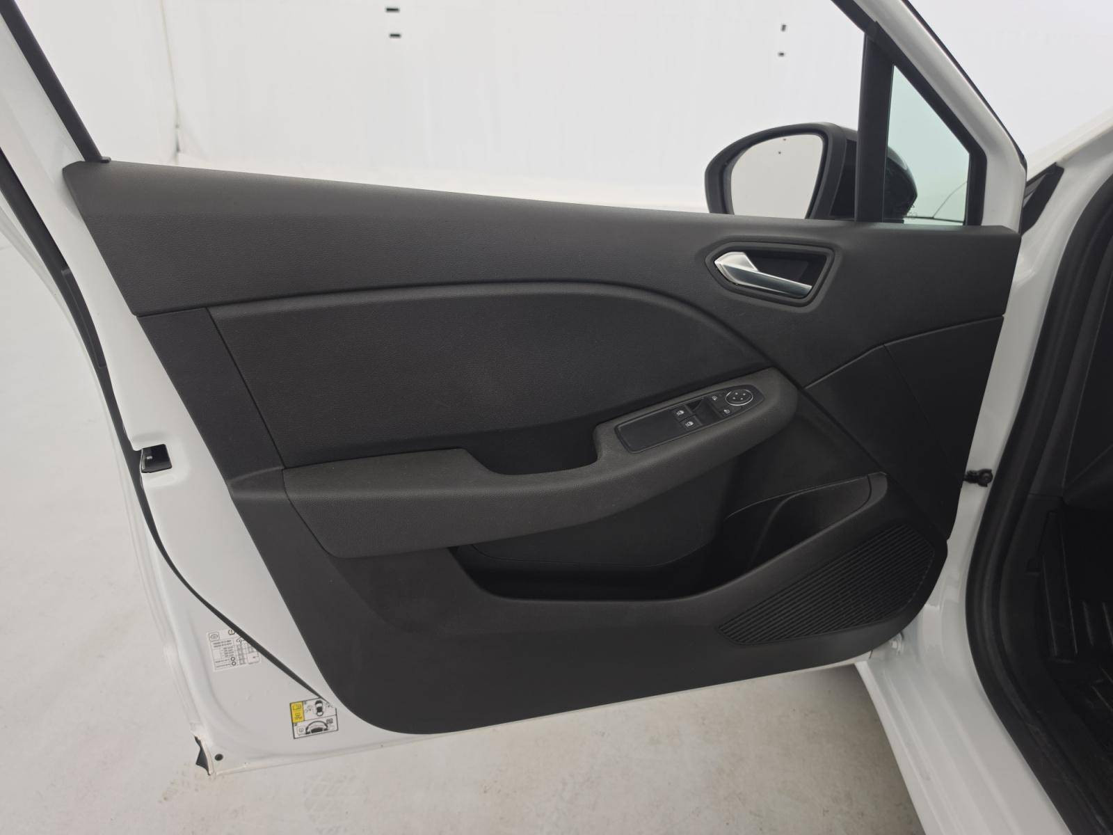 Vente en ligne Renault Clio 5 Clio TCe 90 au prix de 13 990 €