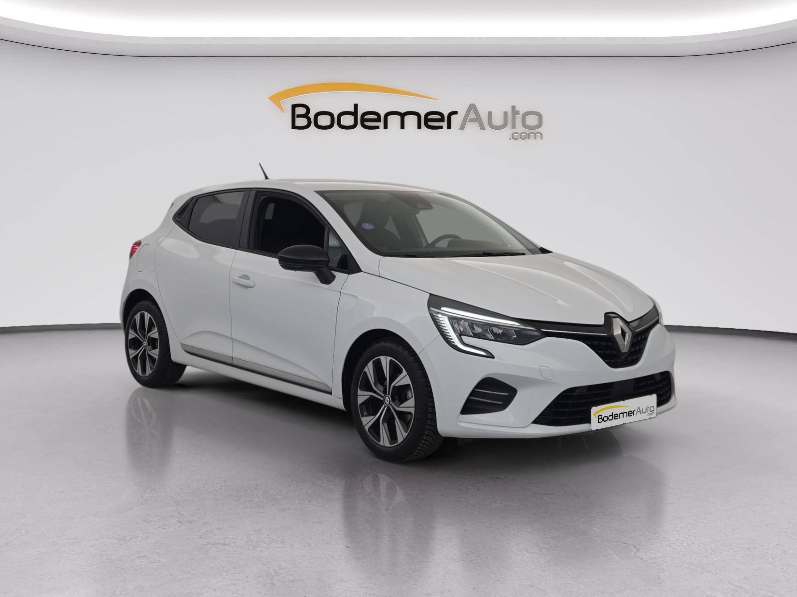 Vente en ligne Renault Clio 5 Clio TCe 90 au prix de 13 590 €