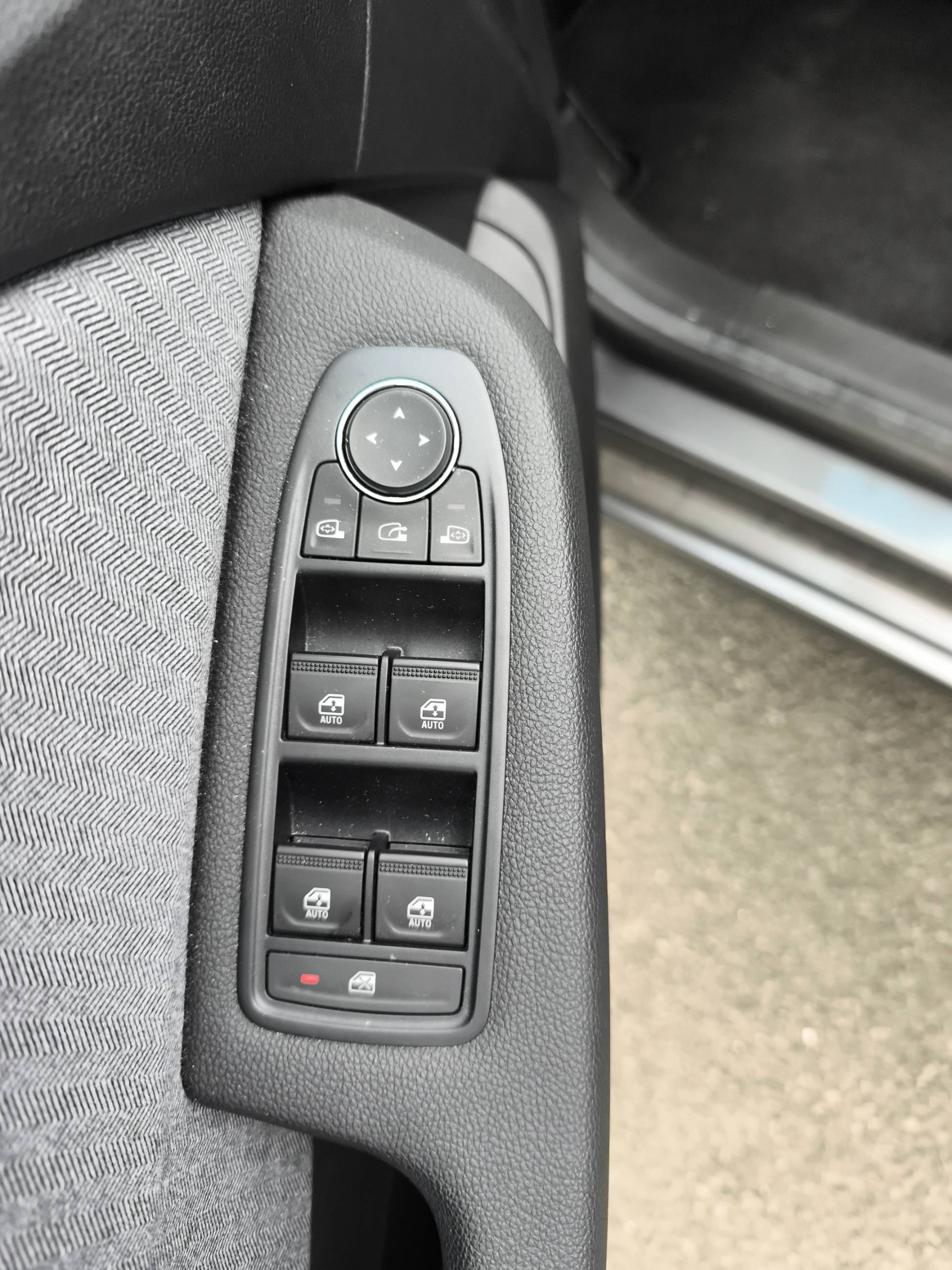 Vente en ligne Renault Clio 5 Clio E-Tech full hybrid 145 au prix de 18 990 €