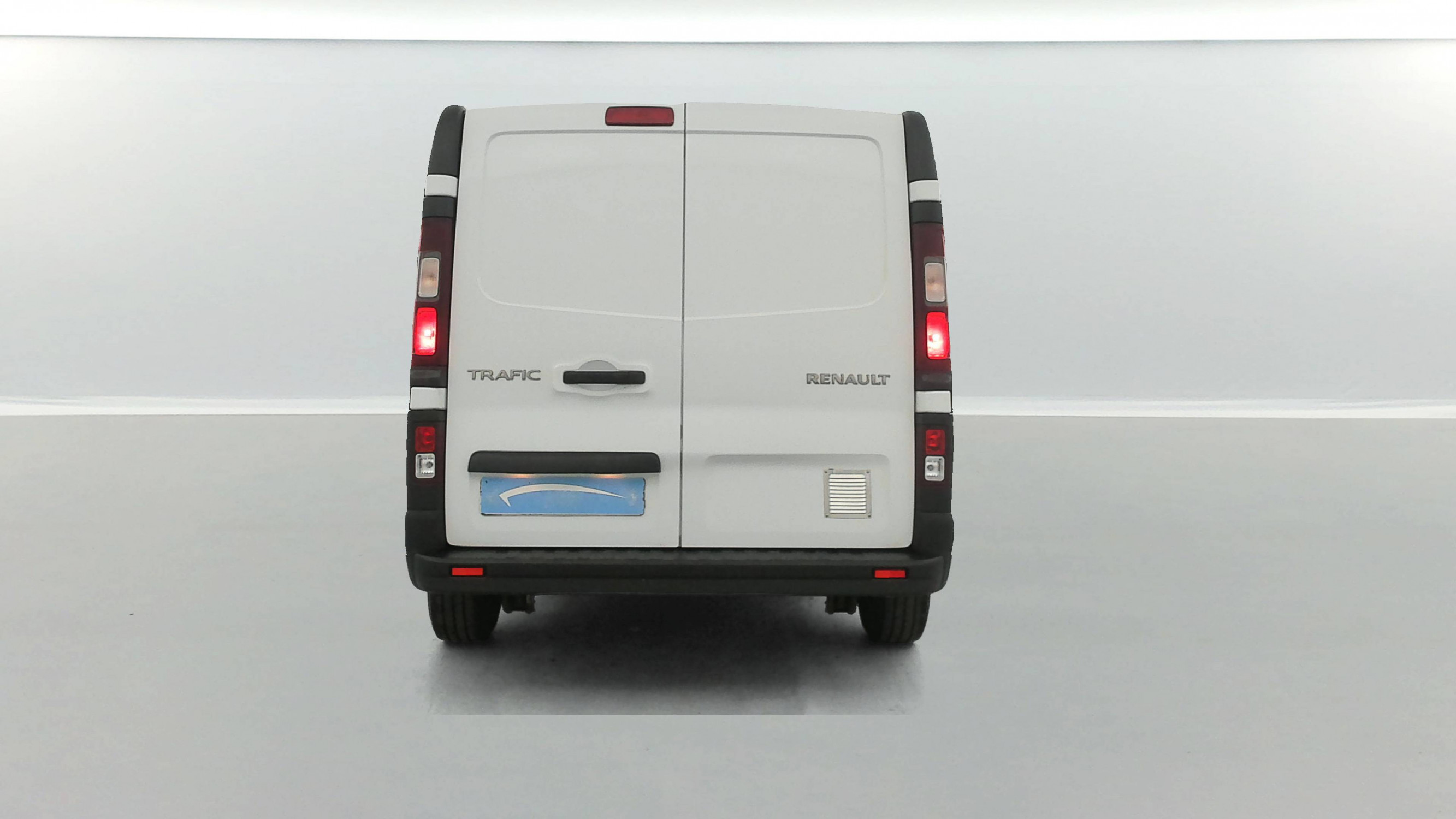 Vente en ligne Renault Trafic 3 Fourgon TRAFIC FGN L1H1 2800 KG BLUE DCI 110 au prix de 20 490 €