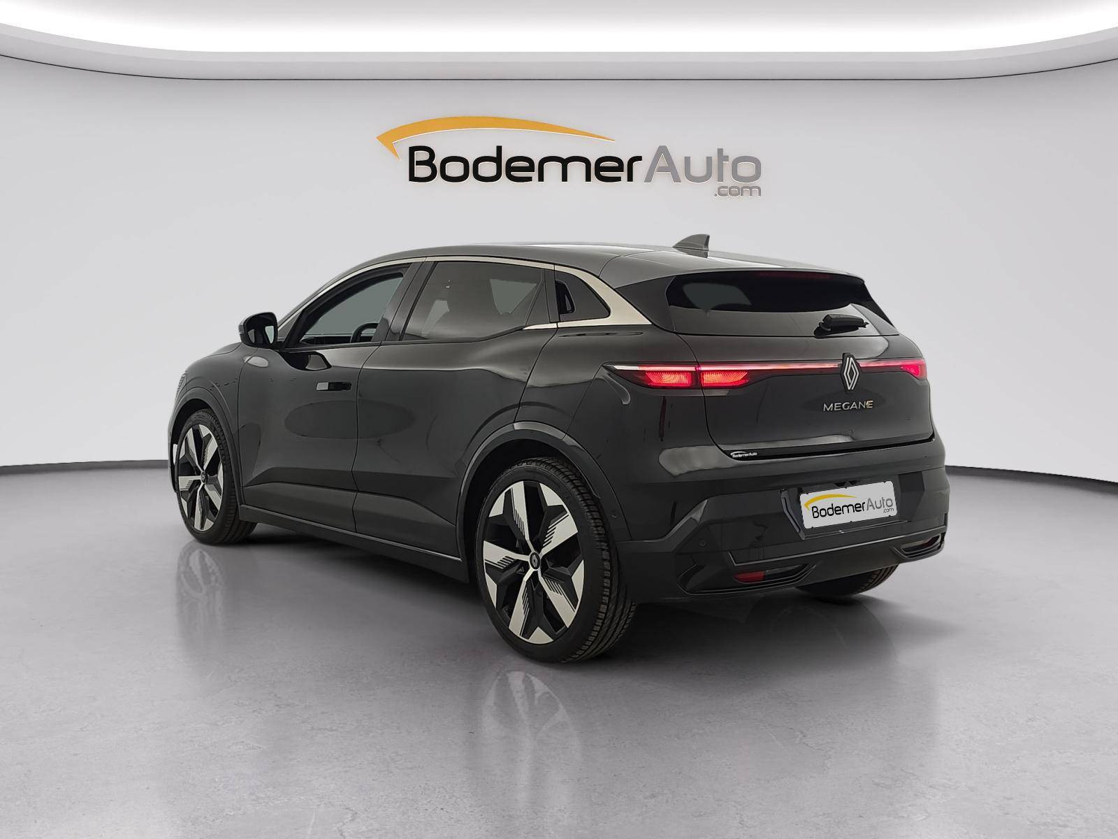 Vente en ligne Renault Megane E-Tech  EV60 220 ch super charge au prix de 25 900 €