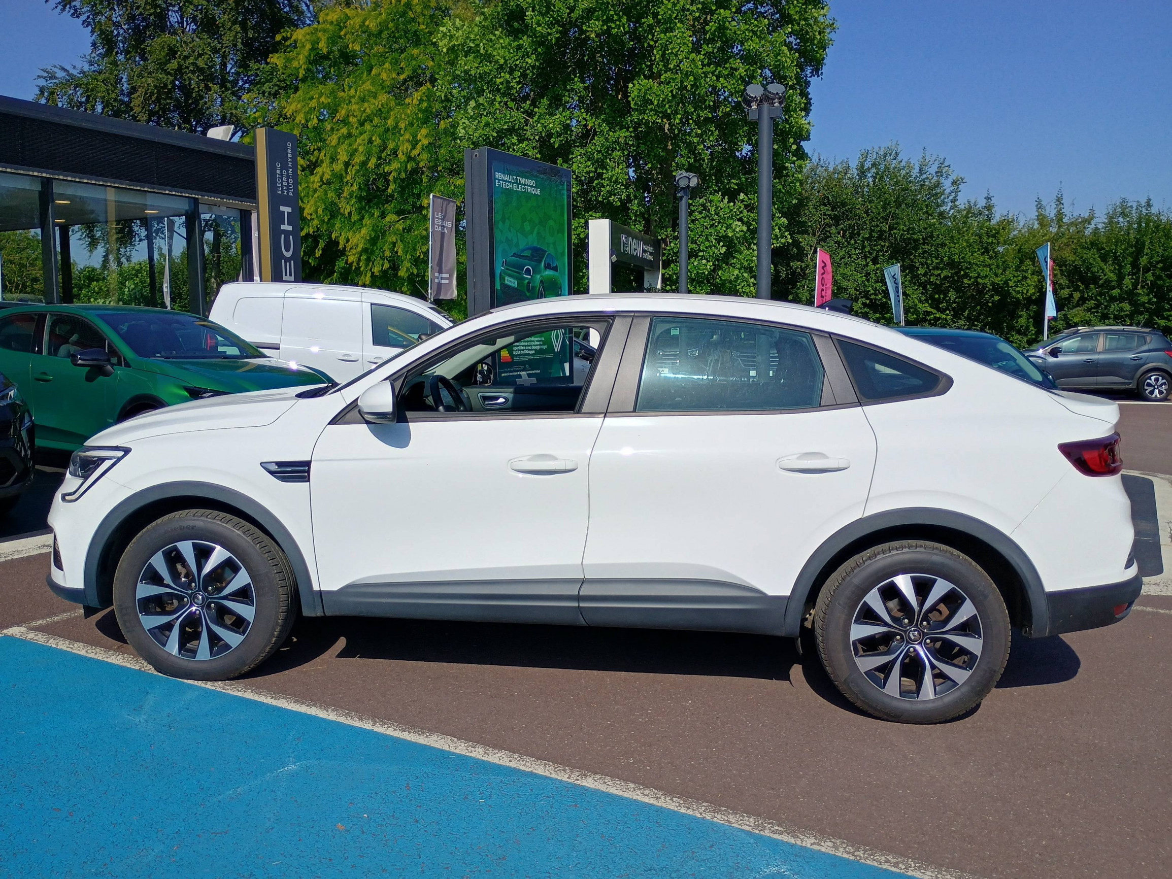 Renault Arkana  E-Tech hybride 145 - 22 occasion de 2022 en vente à Bayeux