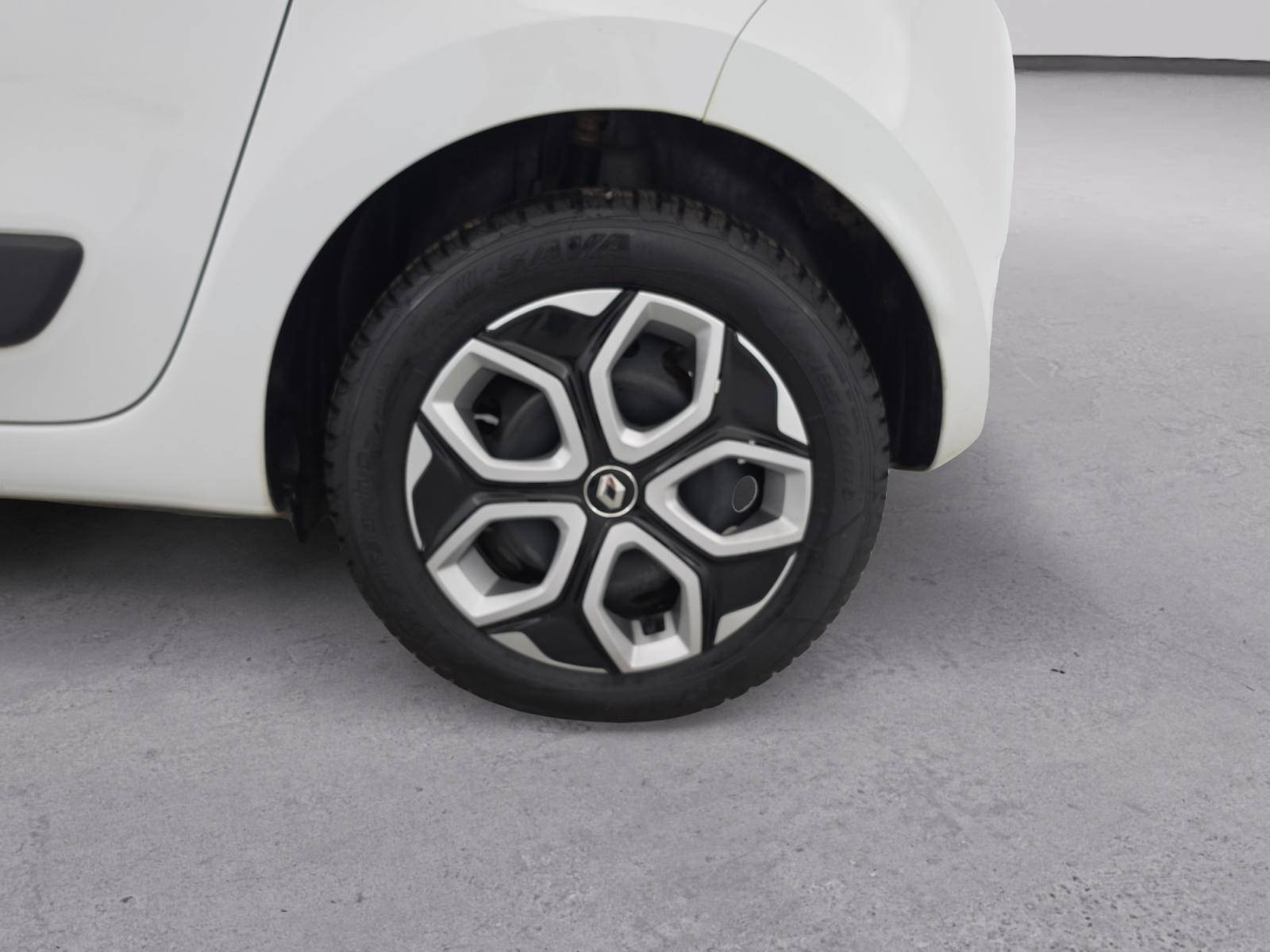 Vente en ligne Renault Twingo Electrique Twingo III E-Tech au prix de 12 990 €