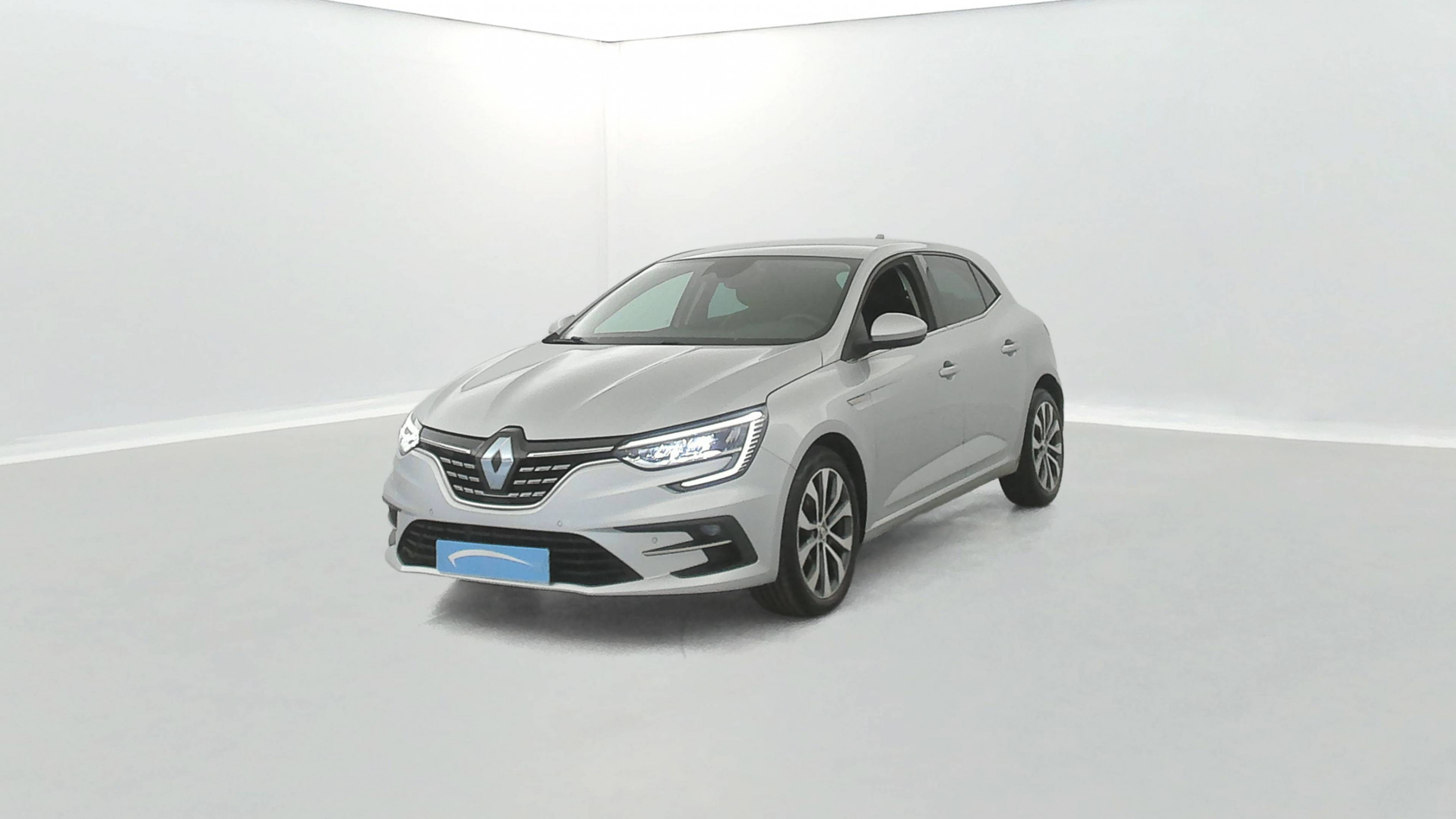 Renault Megane 4  TCe 140 EDC occasion de 2022 en vente à Châteaulin