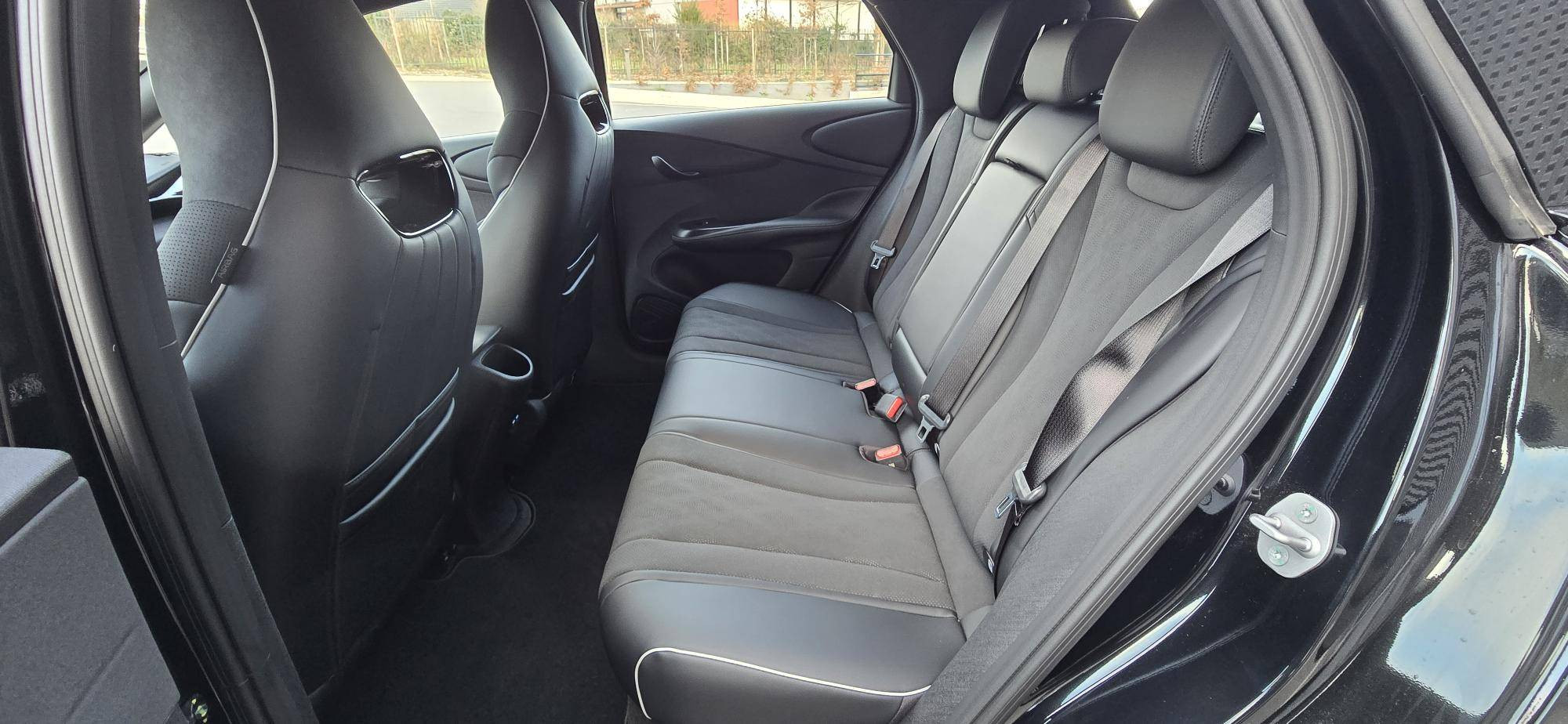 Vente en ligne Byd Dolphin  60,4 kWh 204 ch au prix de 27 890 €