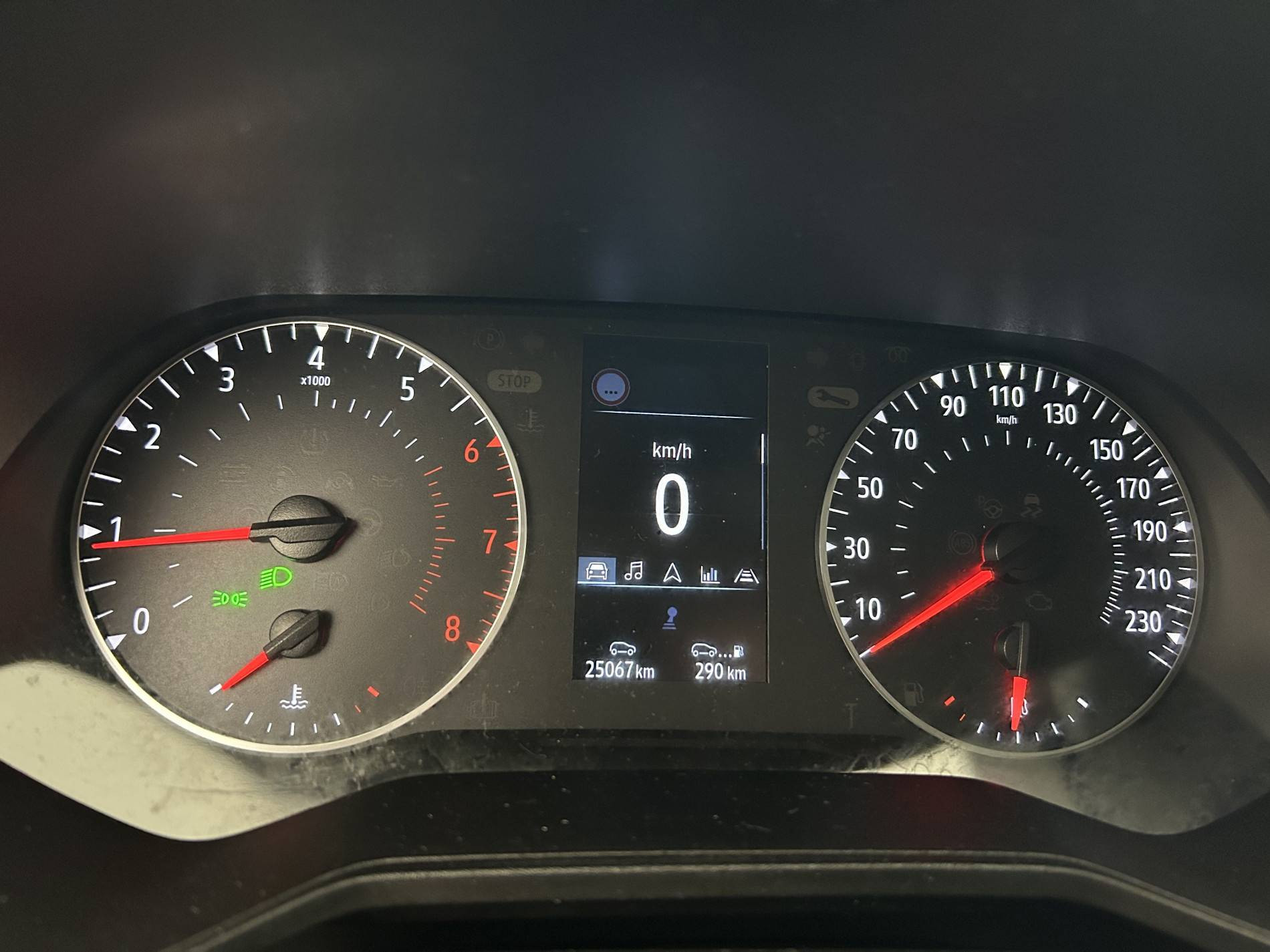 Vente en ligne Renault Clio 5 Clio TCe 90 - 21N au prix de 13 990 €