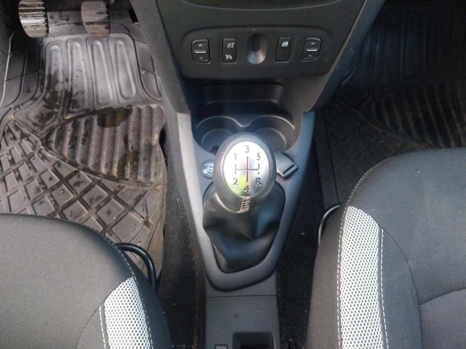 Vente en ligne Dacia Logan 2  ECO-G 100 au prix de 12 990 €