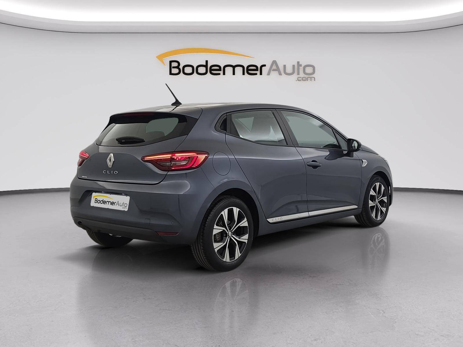 Vente en ligne Renault Clio 5 Clio TCe 90 - 21N au prix de 14 990 €