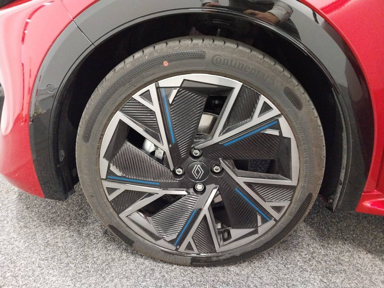 Vente en ligne Renault Clio 6 Clio E-Tech full hybrid 160 ch au prix de 29 300 €