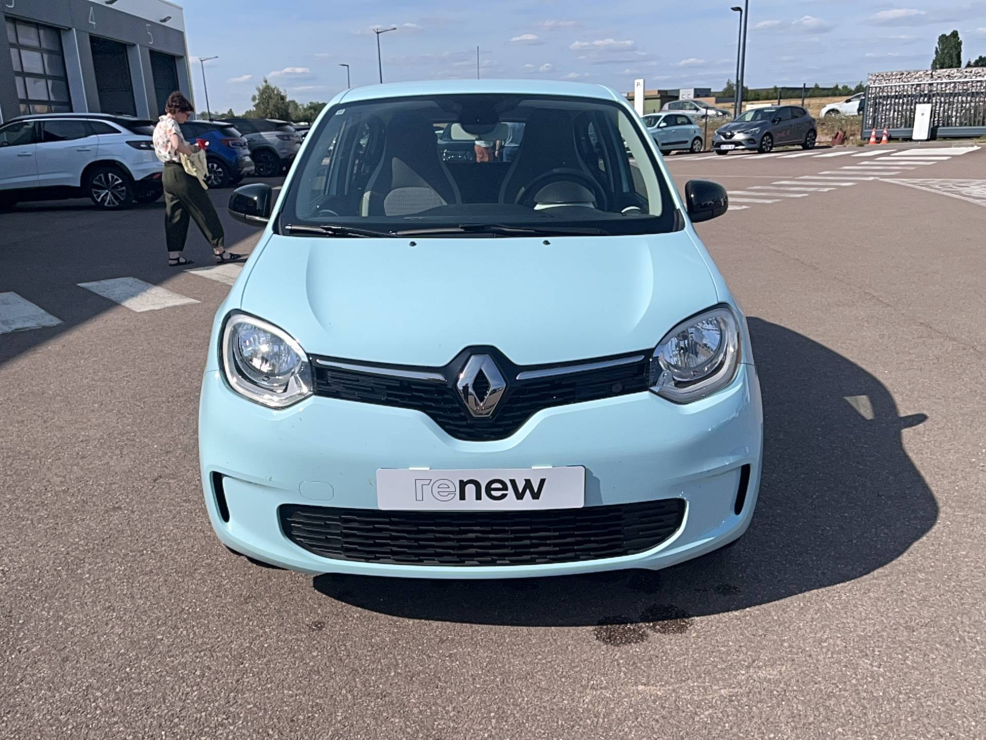 Vente en ligne Renault Twingo 3  SCe 65 au prix de 12 491 €