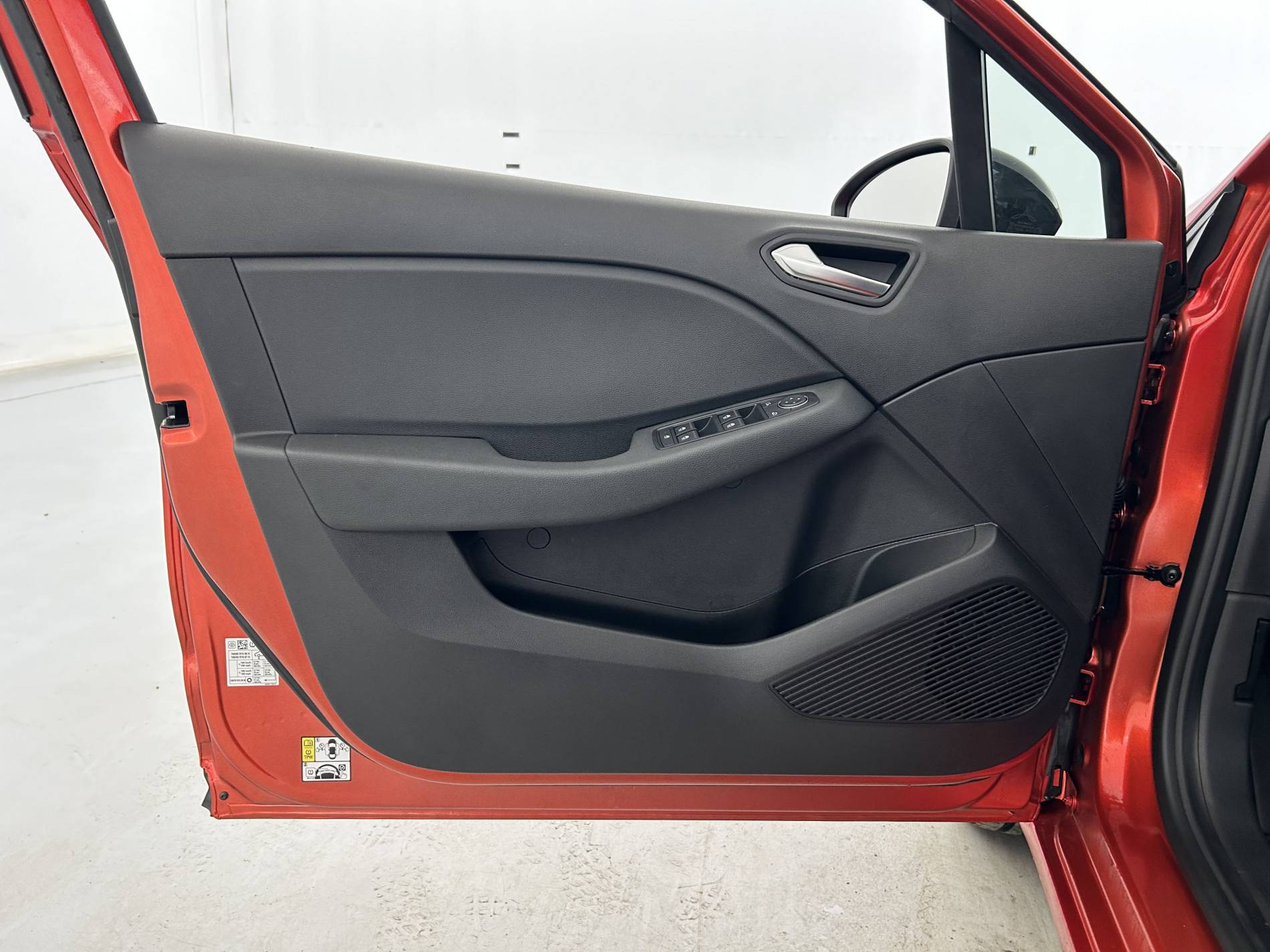 Vente en ligne Renault Clio 5 Clio E-Tech full hybrid 145 ch GSR2 au prix de 19 590 €