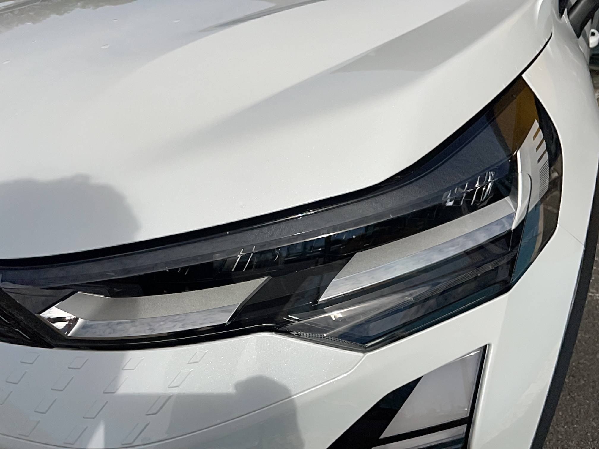Vente en ligne Renault Captur  E-Tech full hybrid 145 ch au prix de 28 690 €