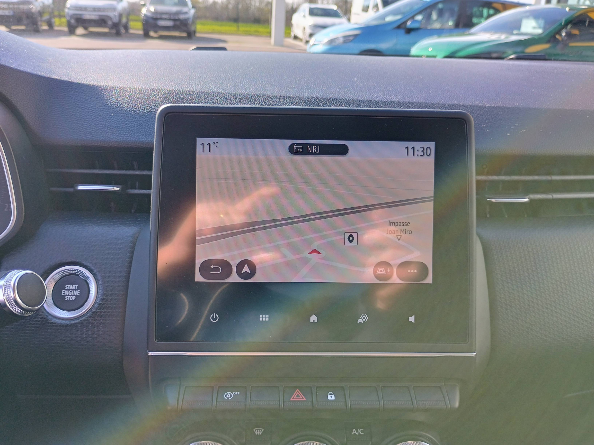 Vente en ligne Renault Clio 5 Clio SCe 65 au prix de 12 390 €