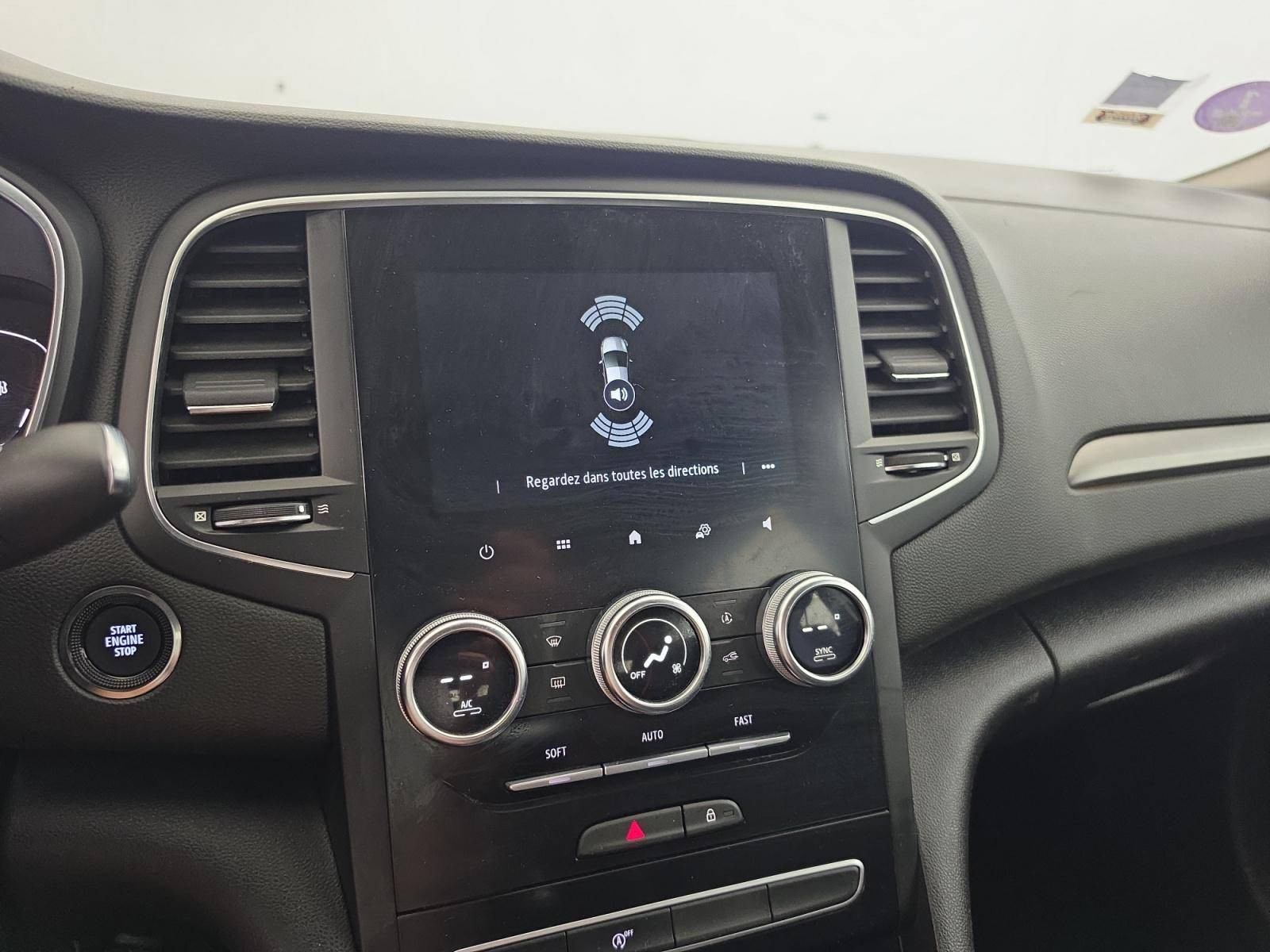 Vente en ligne Renault Megane 4  TCe 140 au prix de 16 490 €