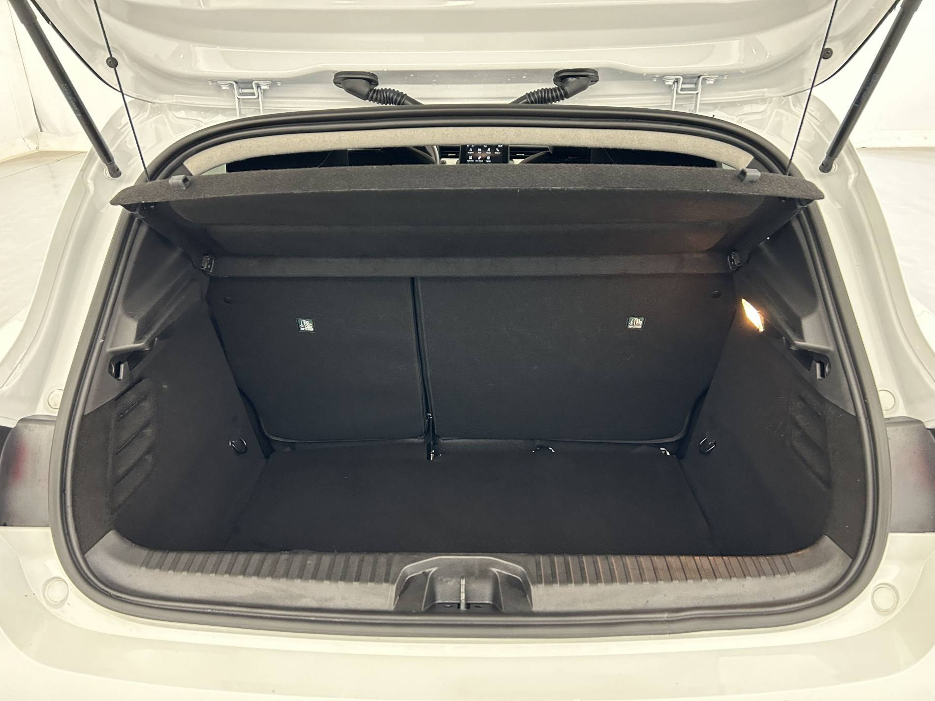 Vente en ligne Renault Clio 5 Clio TCe 100 GPL au prix de 13 490 €