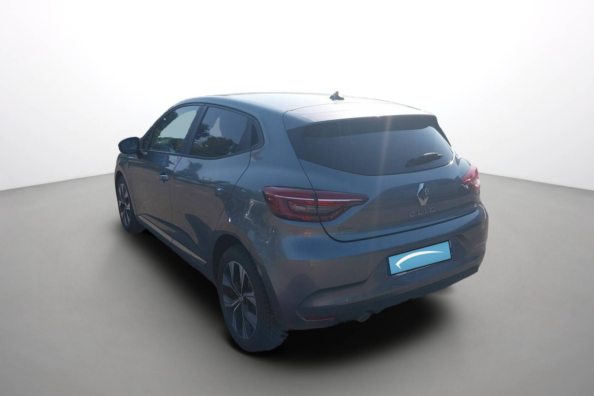 Vente en ligne Renault Clio 5 Clio TCe 90 au prix de 12 990 €