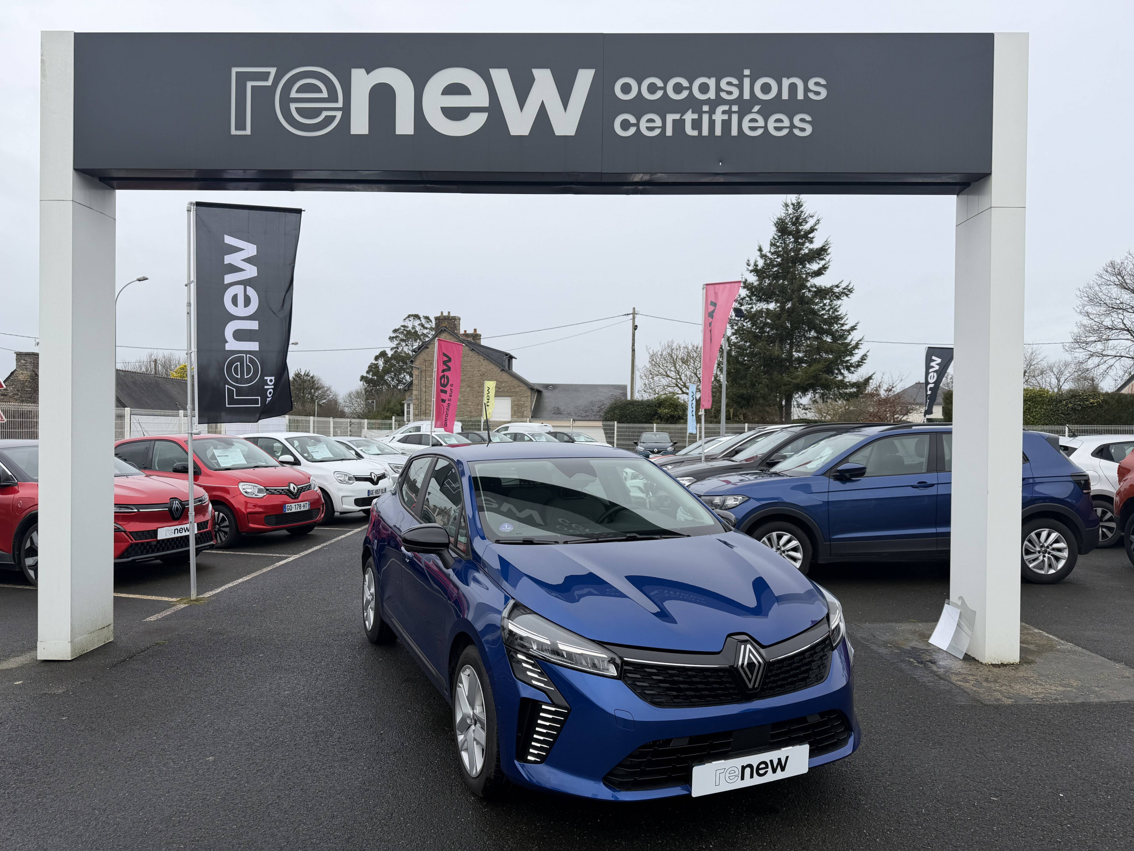 Renault Clio 5 Clio TCe 90 ch GSR2 occasion de 2024 en vente à Lannion