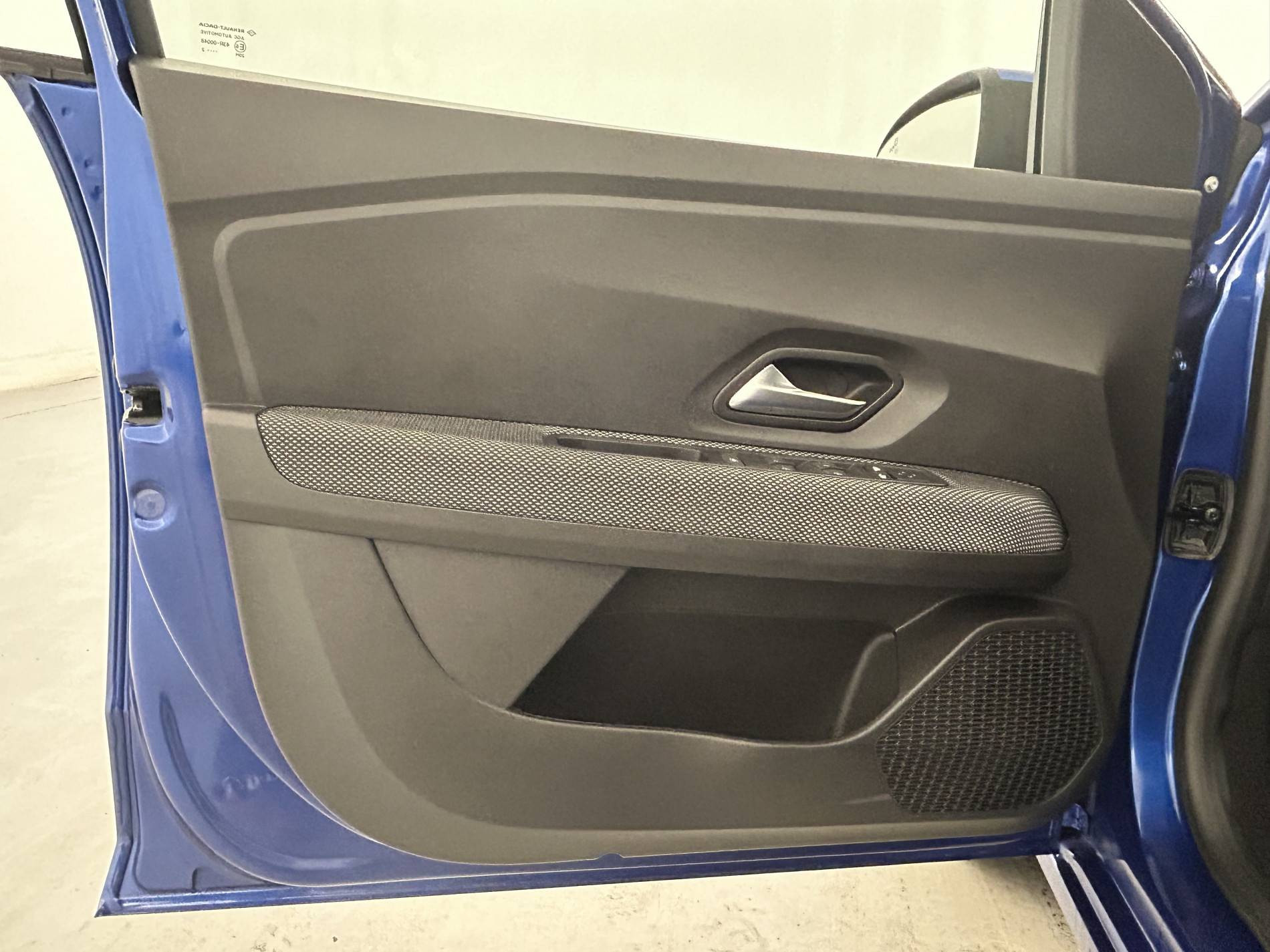 Vente en ligne Dacia Sandero  SCe 65 - 22 au prix de 12 190 €