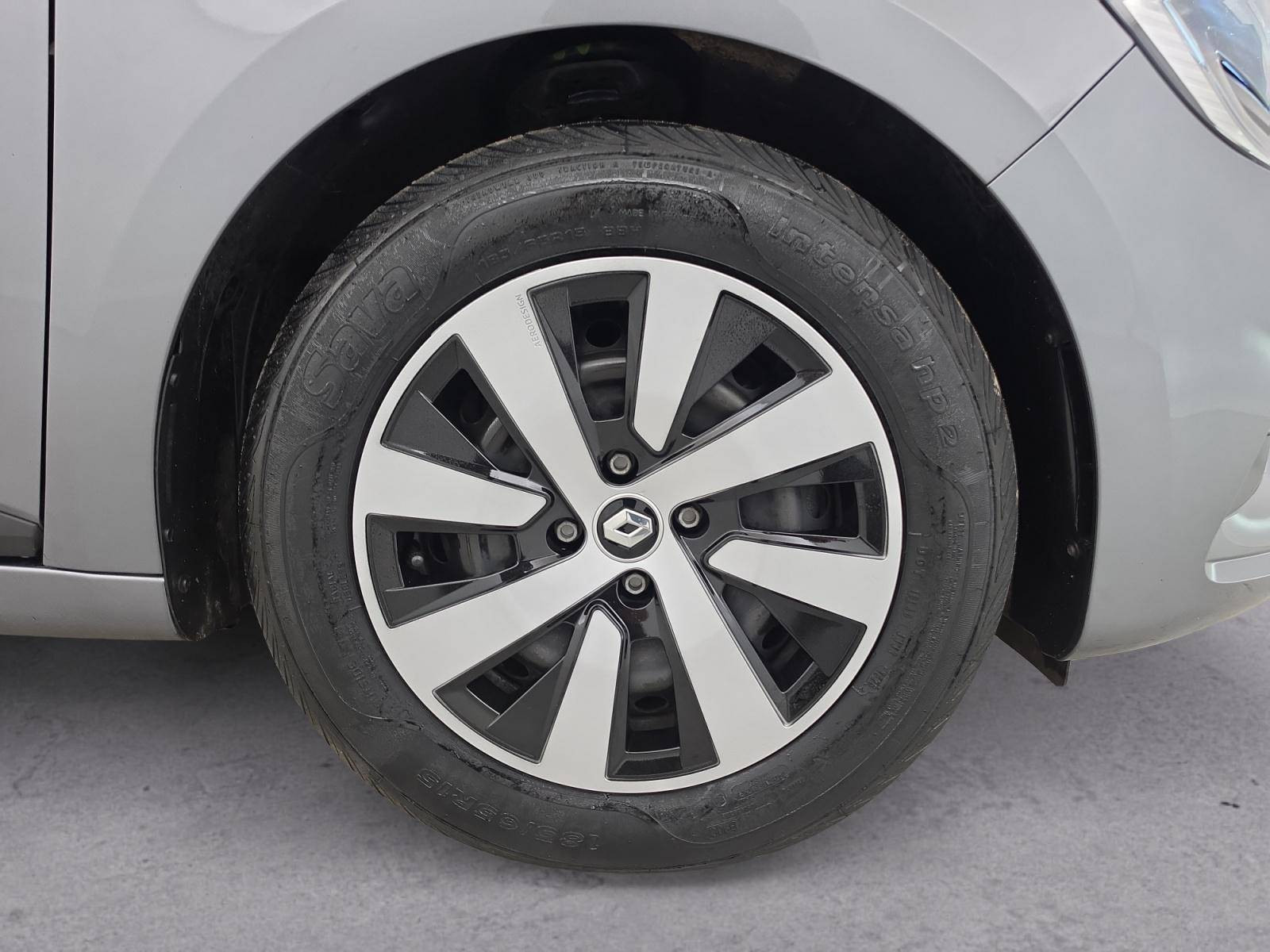 Vente en ligne Renault Clio 5 Clio TCe 90 au prix de 14 790 €