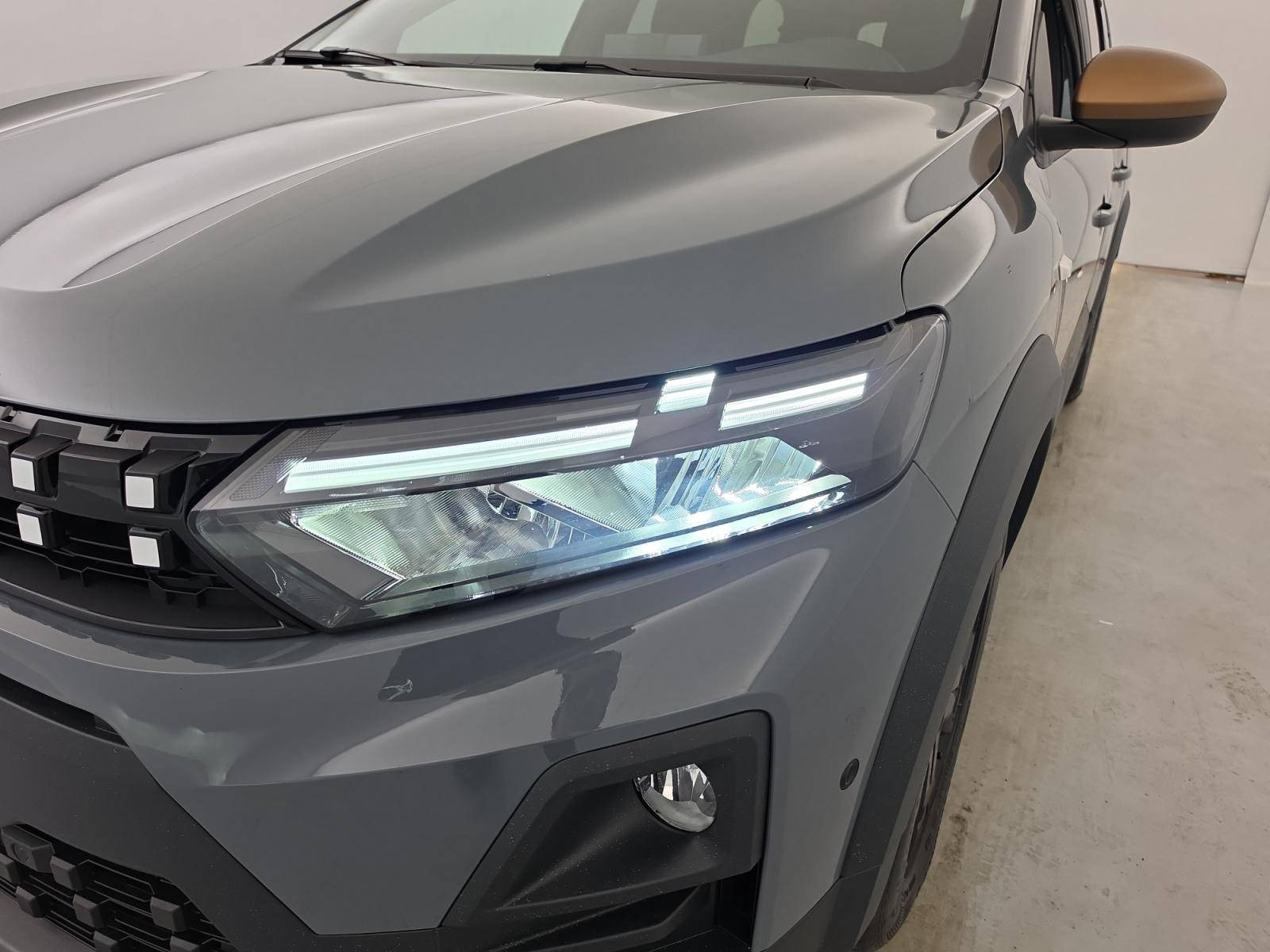Vente en ligne Dacia Jogger  155 7 pl au prix de 26 990 €