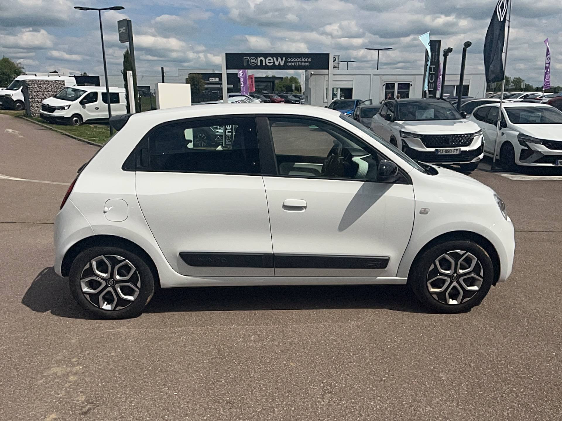 Vente en ligne Renault Twingo 3  SCe 65 au prix de 10 891 €