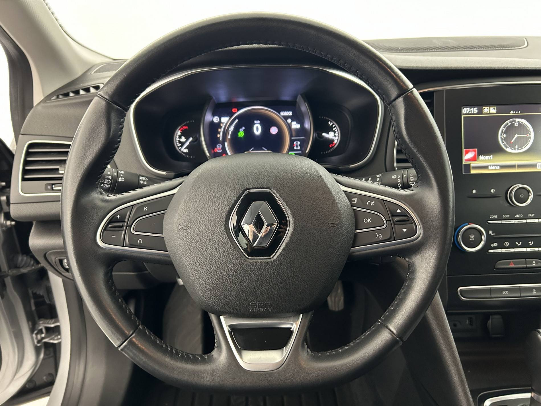 Vente en ligne Renault Megane 4 Estate Mégane IV Estate Blue dCi 115 EDC au prix de 12 090 €
