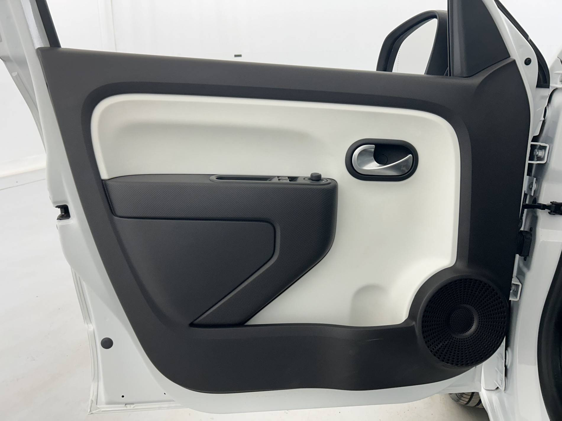 Vente en ligne Renault Twingo 3  SCe 65 au prix de 11 291 €
