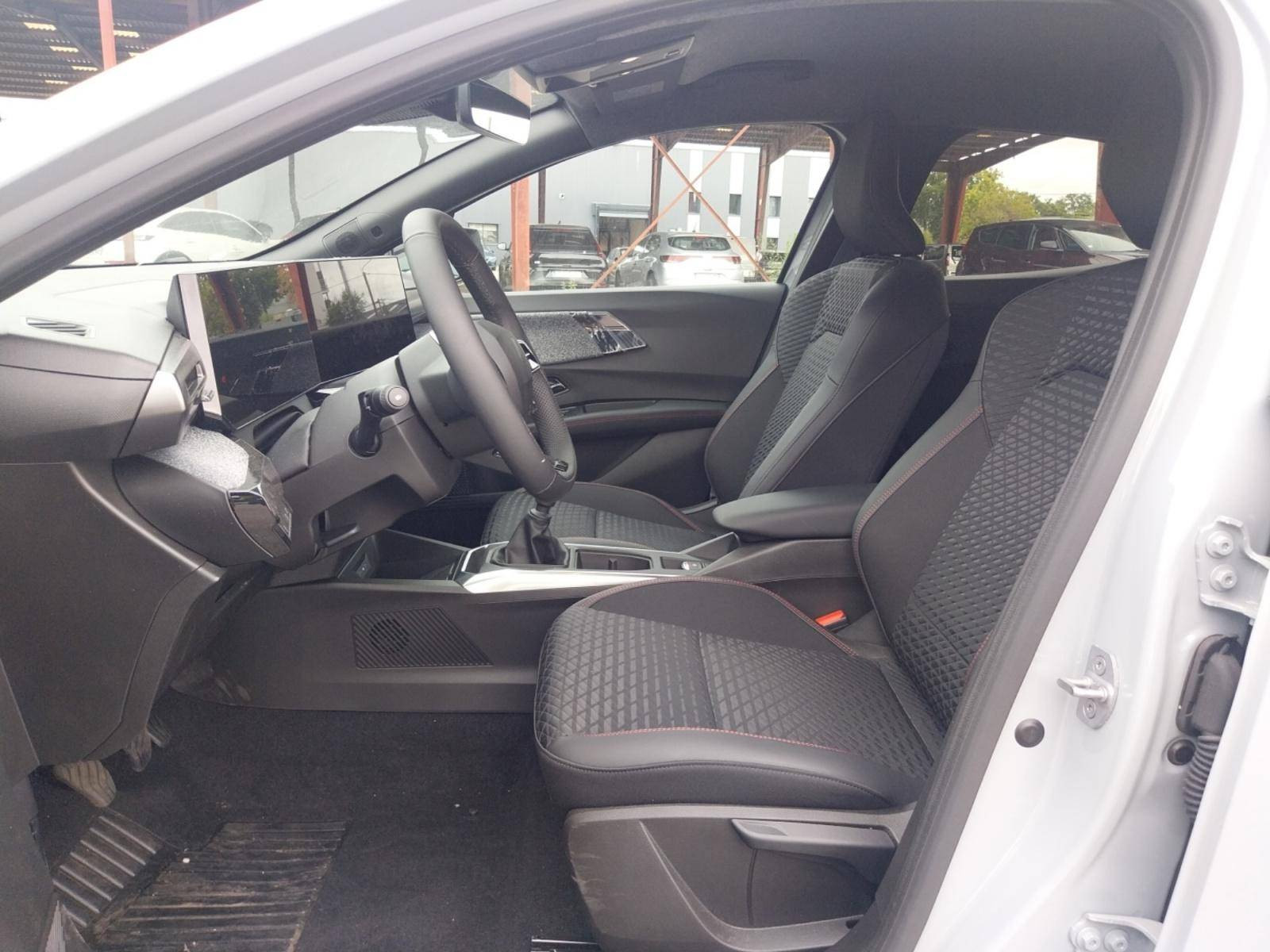 Vente en ligne Renault Clio 6 Clio TCe 115 ch au prix de 21 990 €