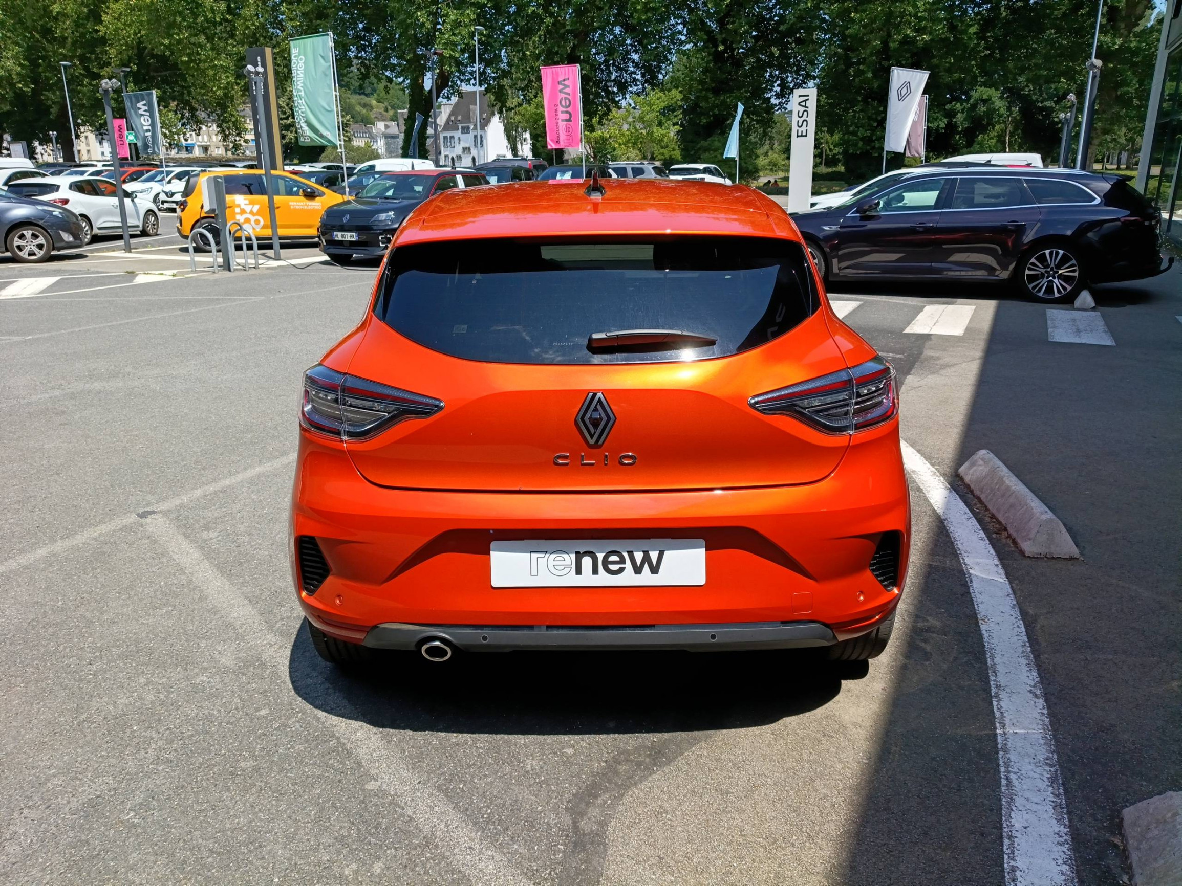 Vente en ligne Renault Clio 5 Clio TCe 90 ch GSR2 au prix de 17 490 €
