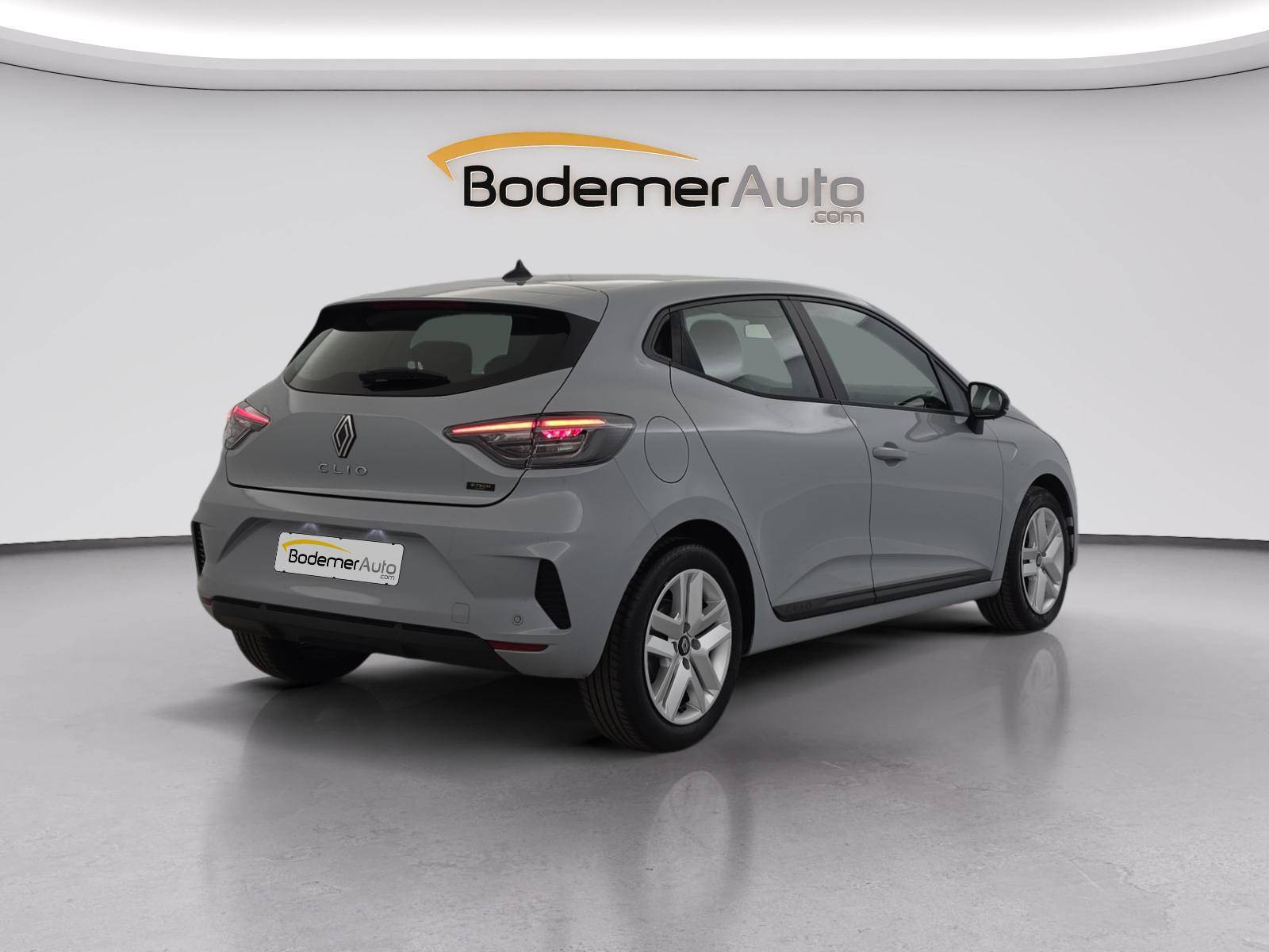 Vente en ligne Renault Clio 5 Clio E-Tech full hybrid 145 ch GSR2 au prix de 19 190 €
