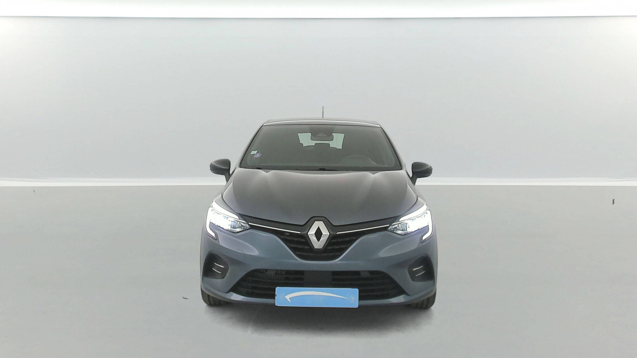 Vente en ligne Renault Clio 5 Clio TCe 90 - 21 au prix de 13 490 €