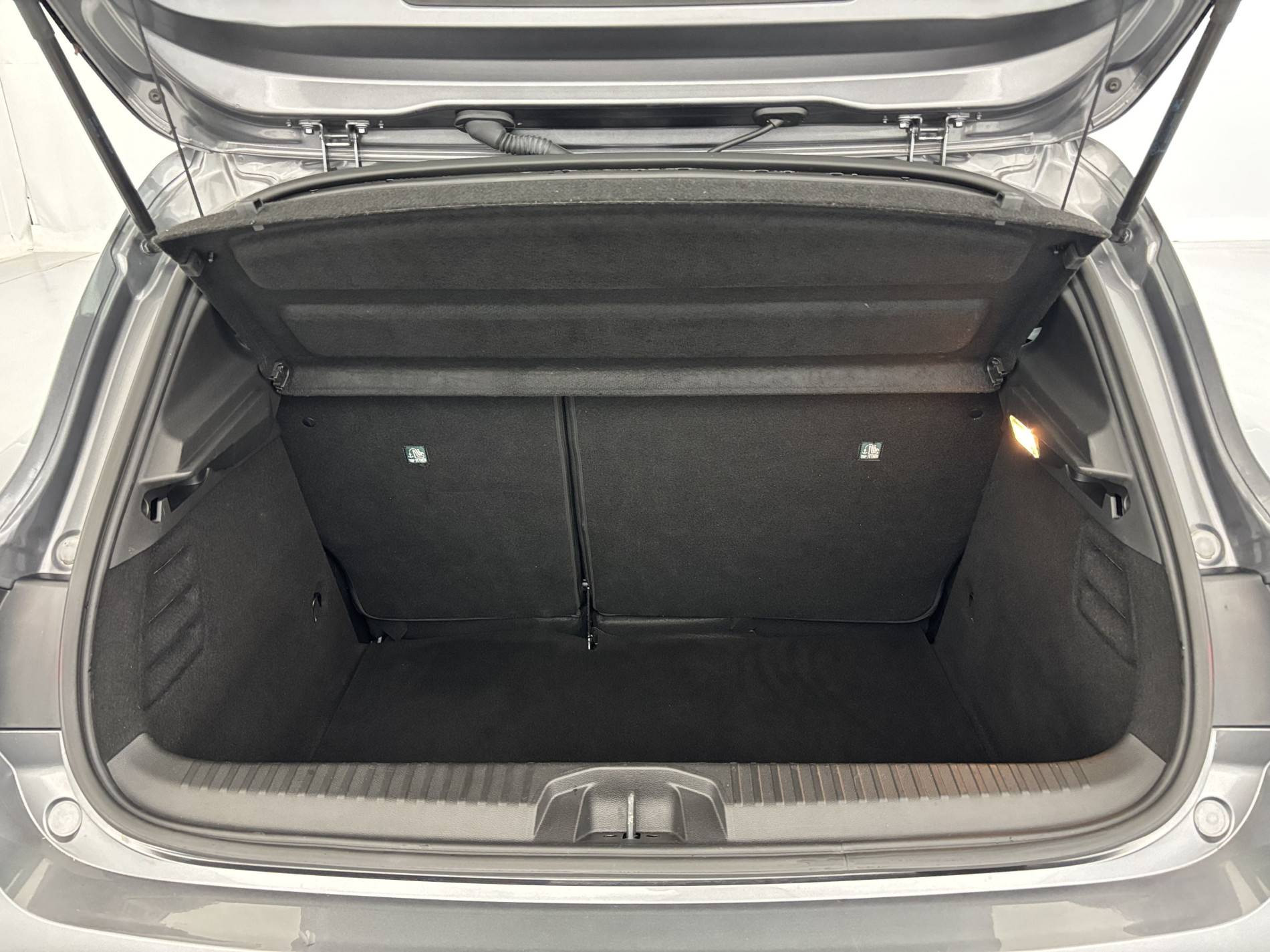 Vente en ligne Renault Clio 5 Clio TCe 90 au prix de 14 990 €