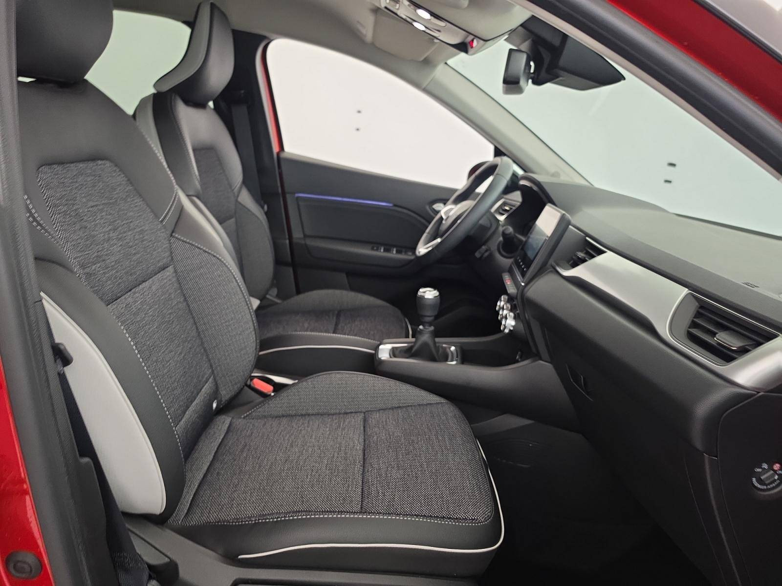 Vente en ligne Renault Captur  mild hybrid 140 au prix de 18 900 €