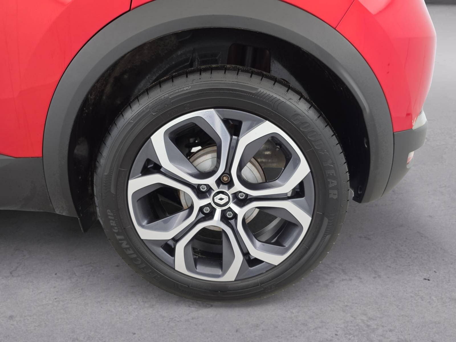 Vente en ligne Renault Captur  mild hybrid 140 au prix de 18 900 €
