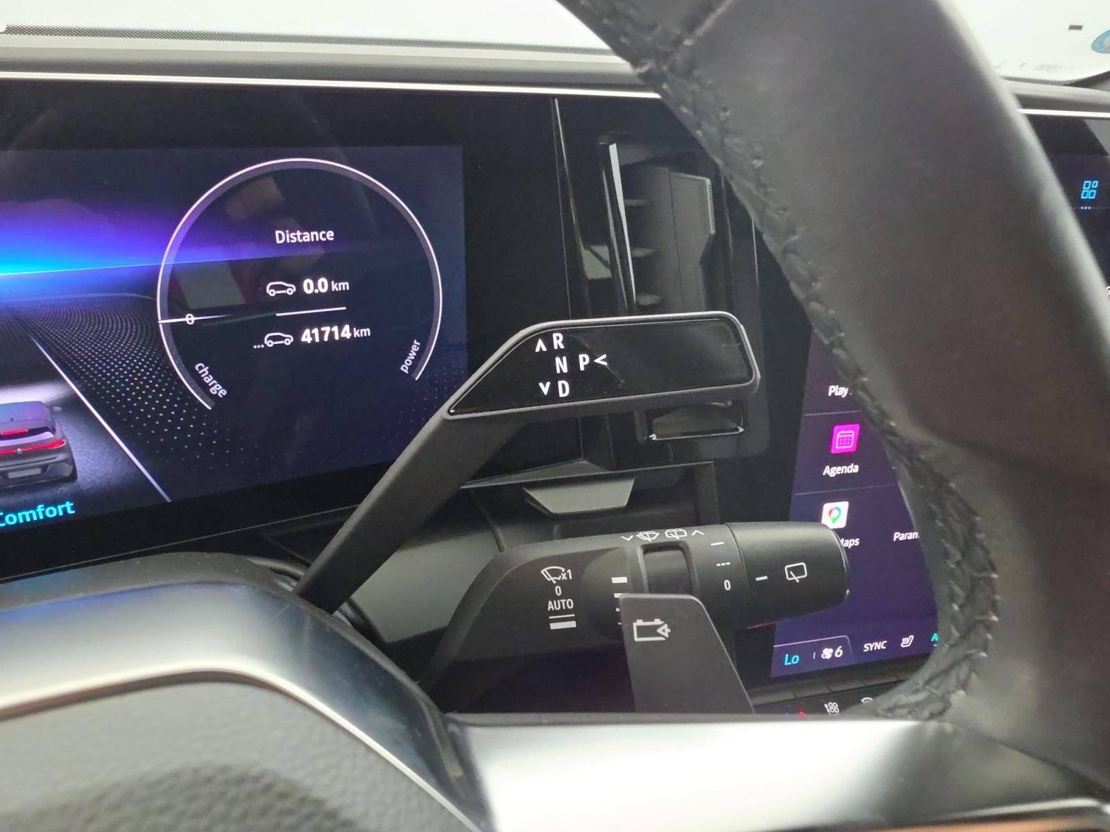 Vente en ligne Renault Megane E-Tech  EV60 220 ch super charge au prix de 23 990 €