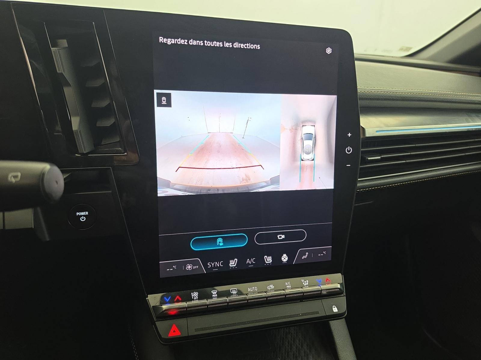 Vente en ligne Renault Megane E-Tech  EV60 220 ch super charge au prix de 24 950 €