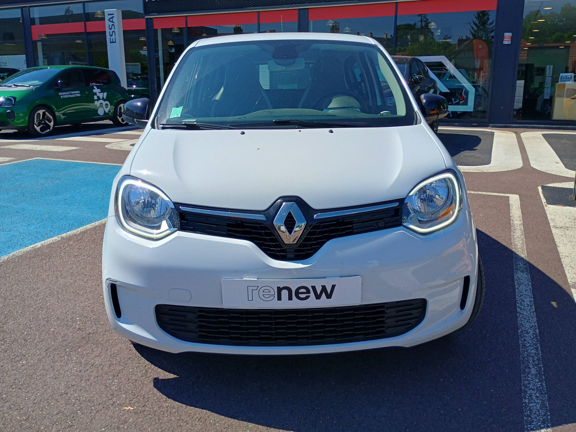Vente en ligne Renault Twingo 3  SCe 65 au prix de 12 990 €