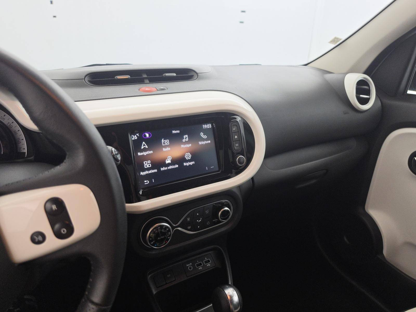 Vente en ligne Renault Twingo Electrique Twingo III E-Tech au prix de 14 490 €