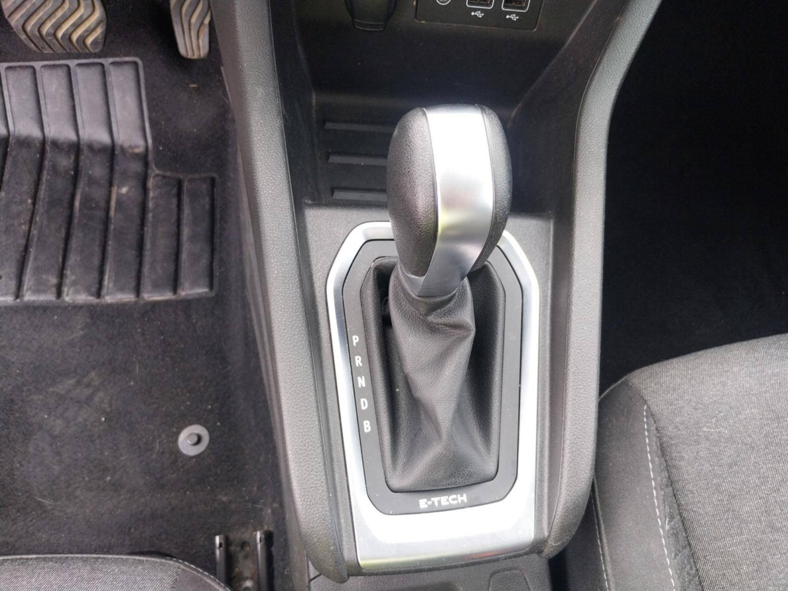 Vente en ligne Renault Clio 5 Clio E-Tech 140 au prix de 12 990 €