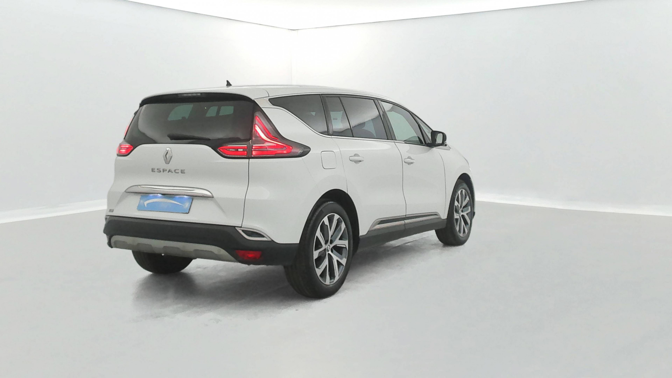 Vente en ligne Renault Espace 5 Espace dCi 160 Energy Twin Turbo au prix de 16 990 €