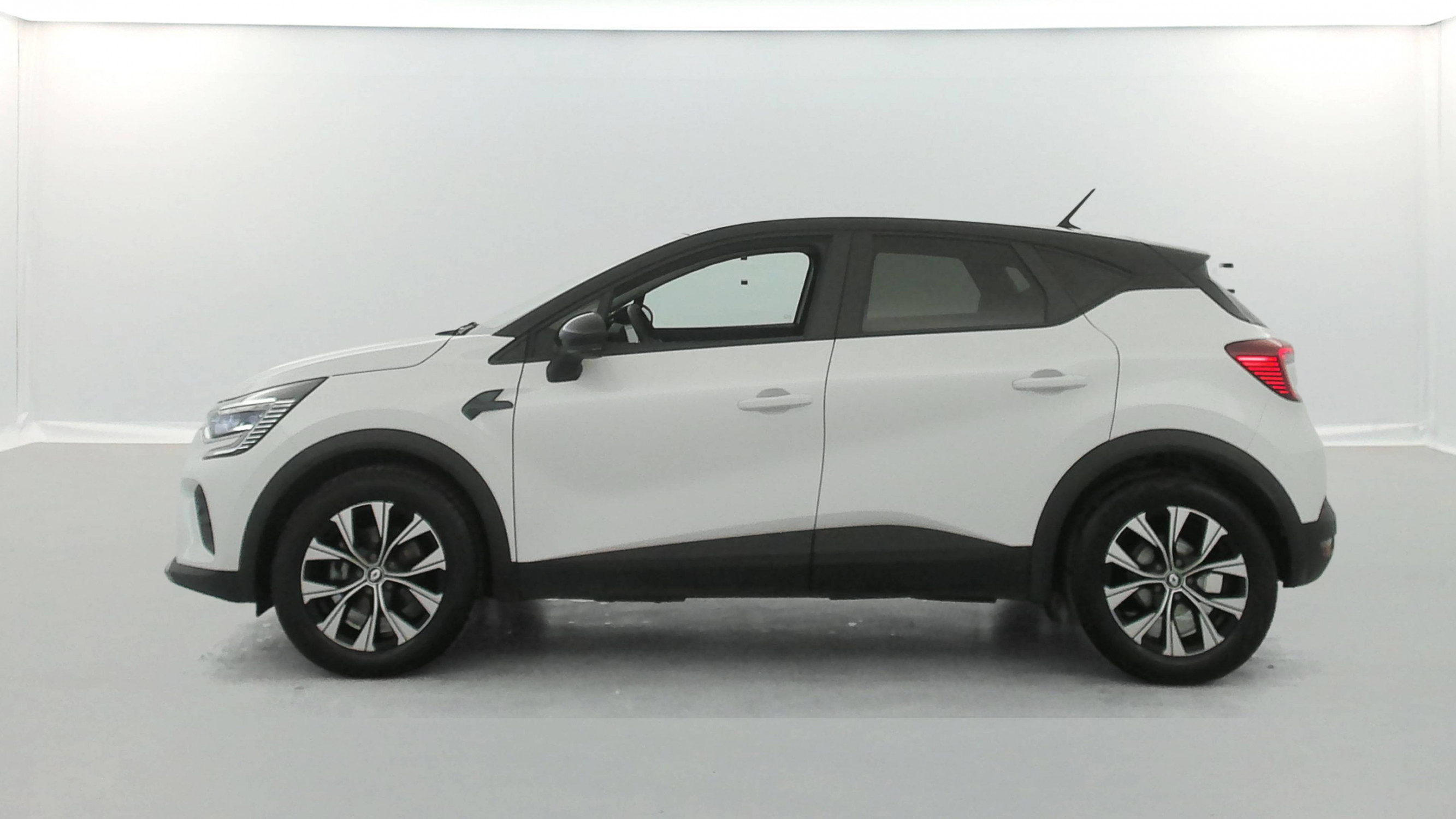 Vente en ligne Renault Captur  E-Tech full hybrid 145 au prix de 19 490 €