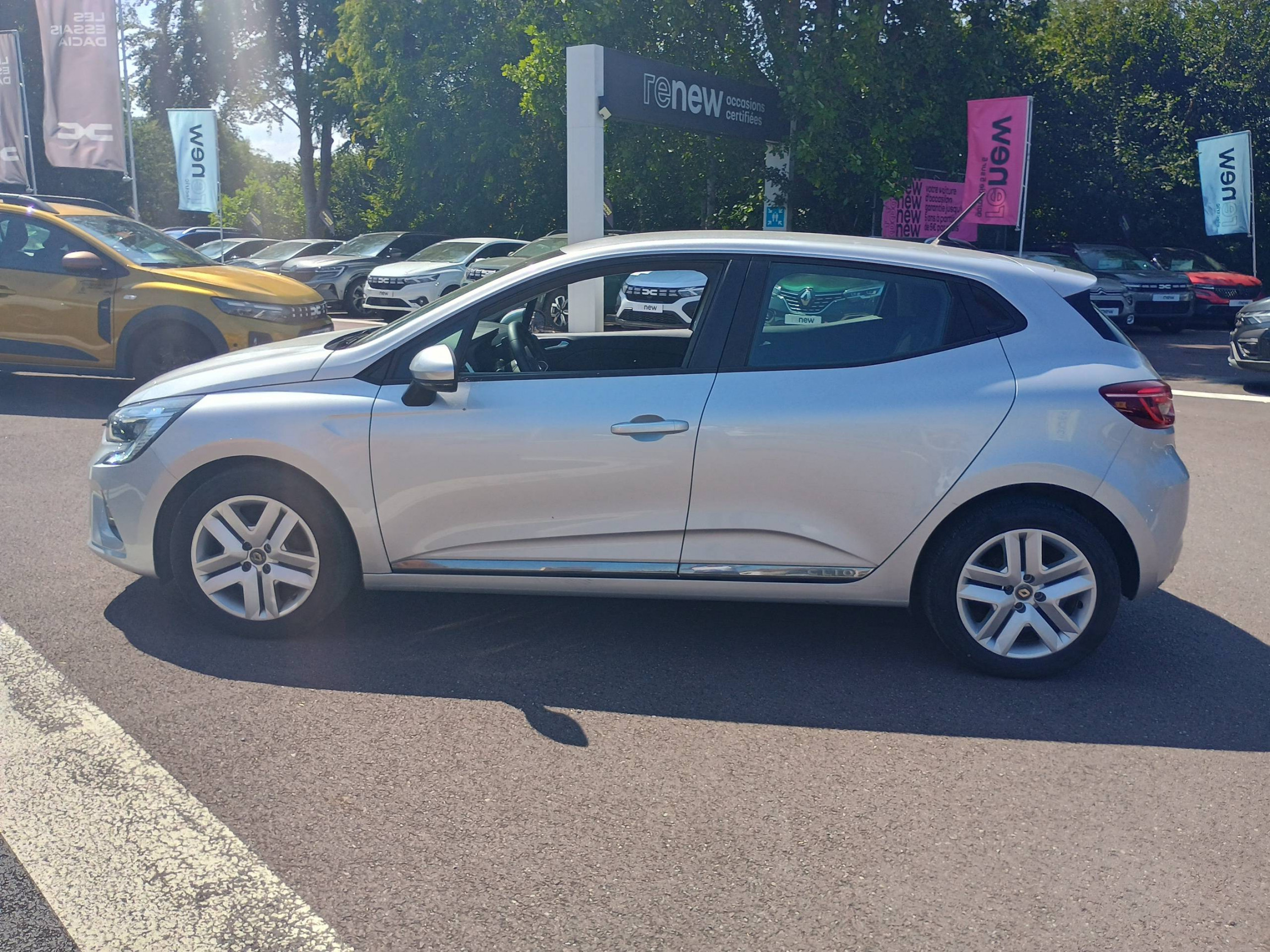 Renault Clio 5 Clio SCe 65 - 21N occasion de 2022 en vente à Bayeux