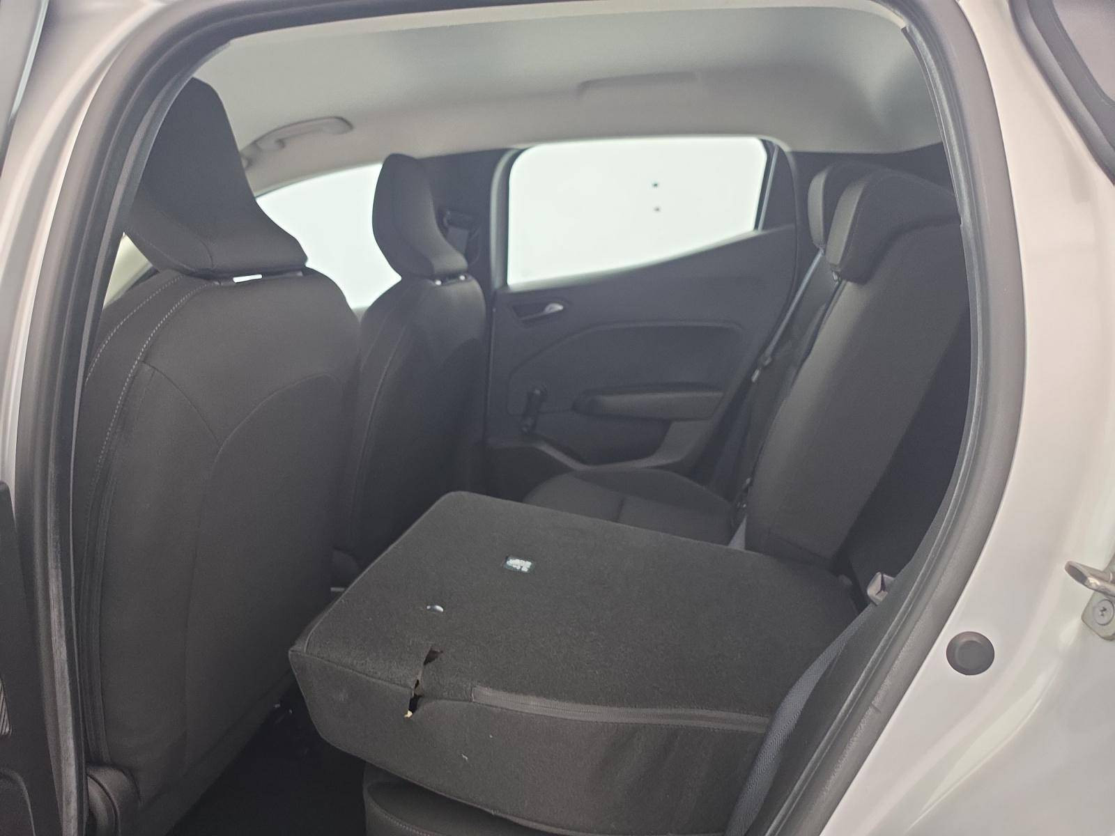 Vente en ligne Renault Clio 5 Clio TCe 90 au prix de 14 990 €
