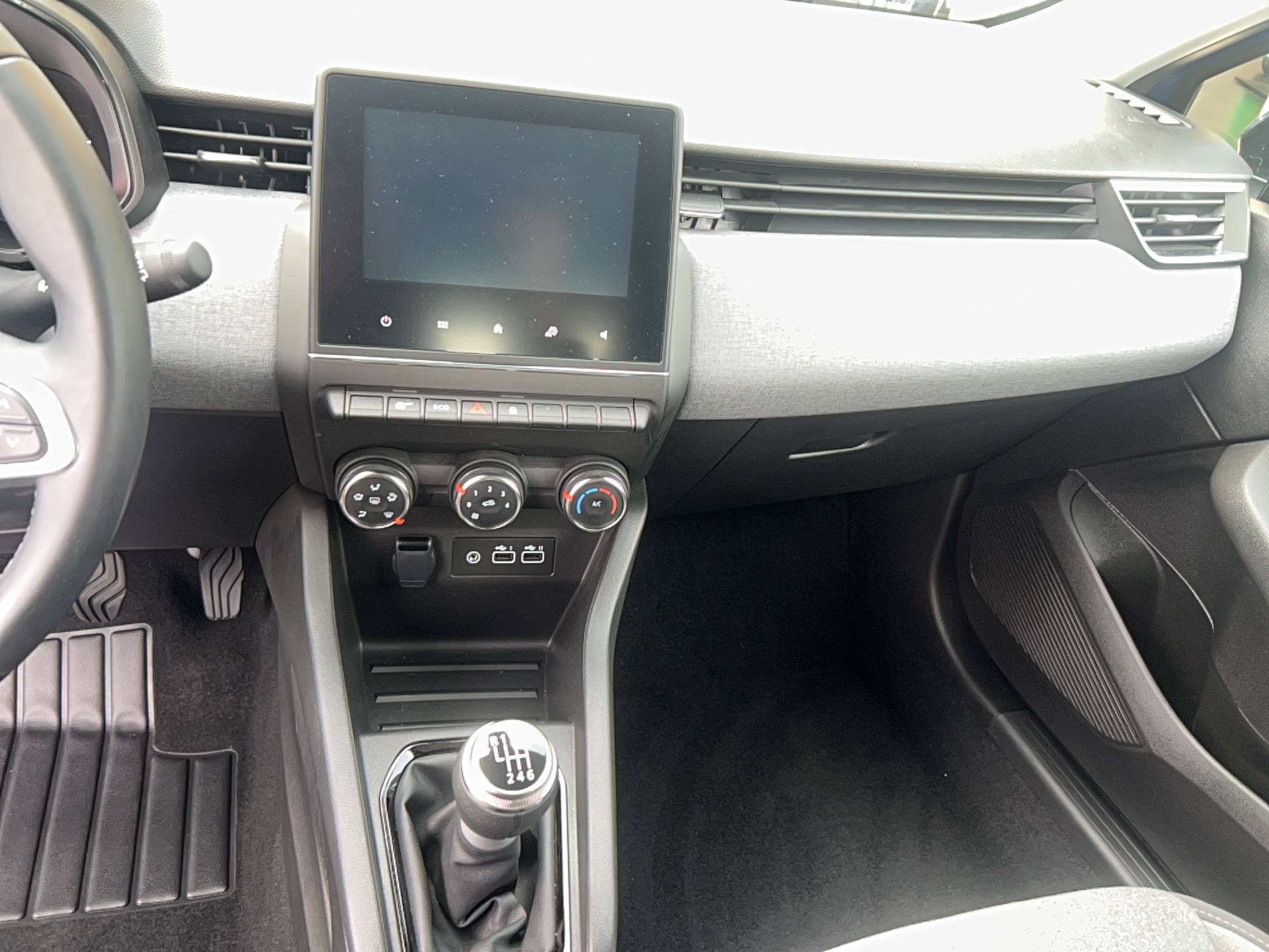 Vente en ligne Renault Clio 5 Clio TCe 90 au prix de 15 990 €