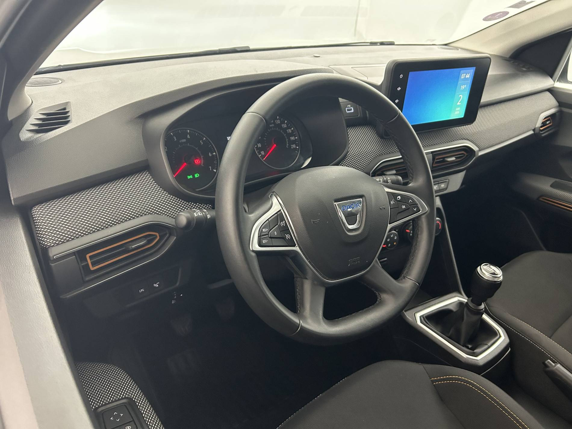 Vente en ligne Dacia Sandero  ECO-G 100 - 22 au prix de 13 890 €