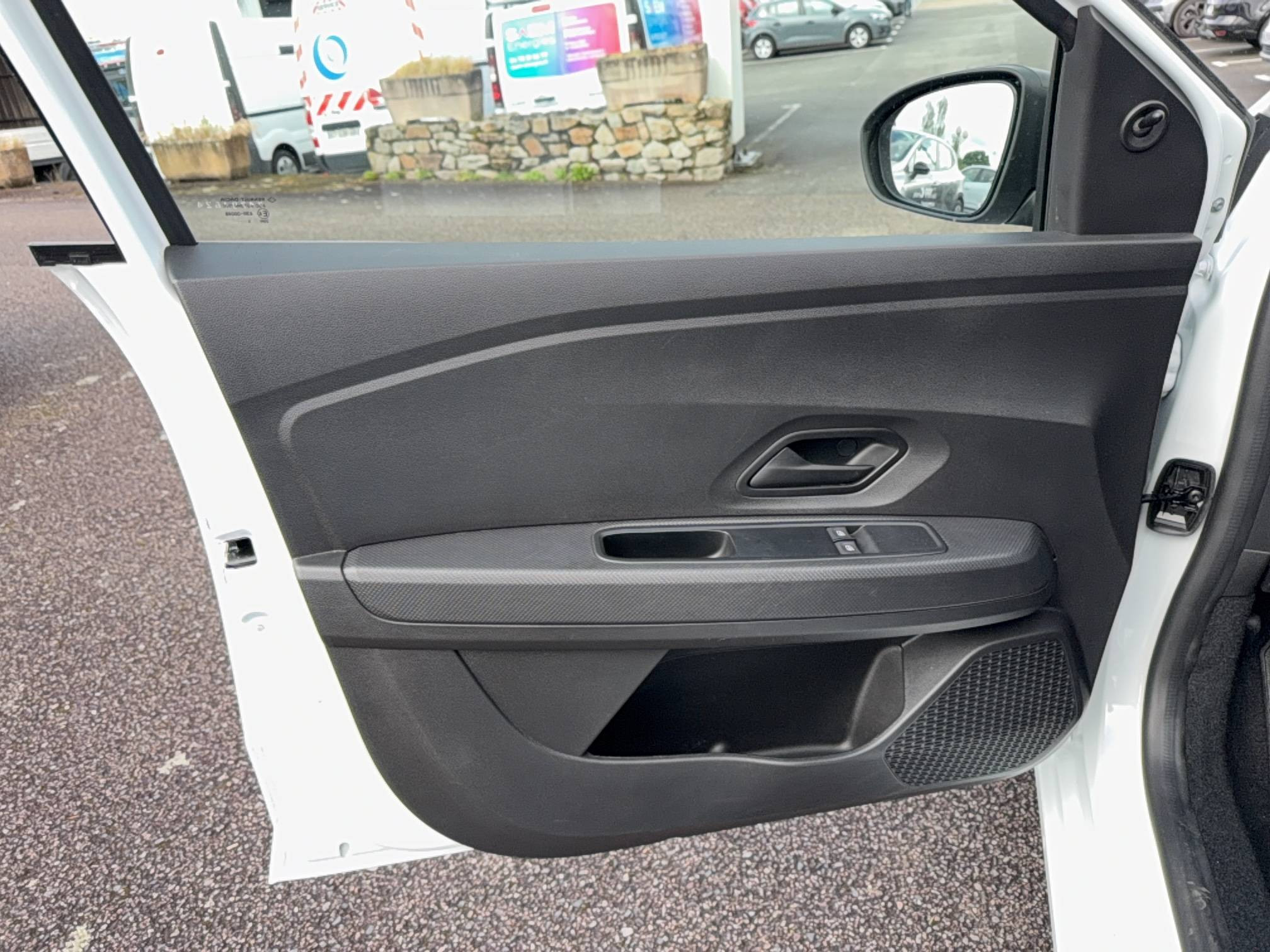 Vente en ligne Dacia Sandero  ECO-G 100 au prix de 12 990 €