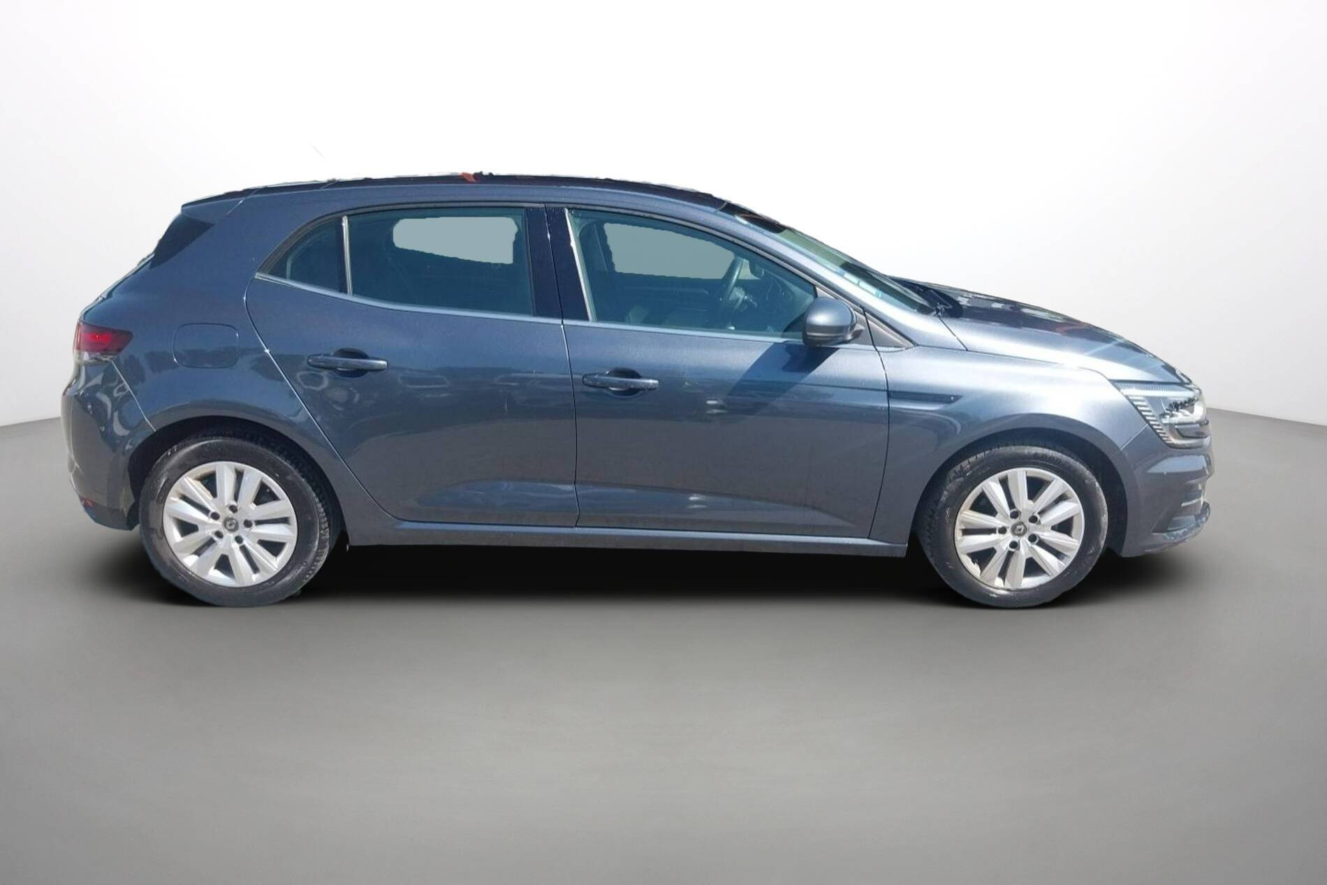 Vente en ligne Renault Megane 4 Mégane IV Berline Blue dCi 115 EDC au prix de 13 990 €