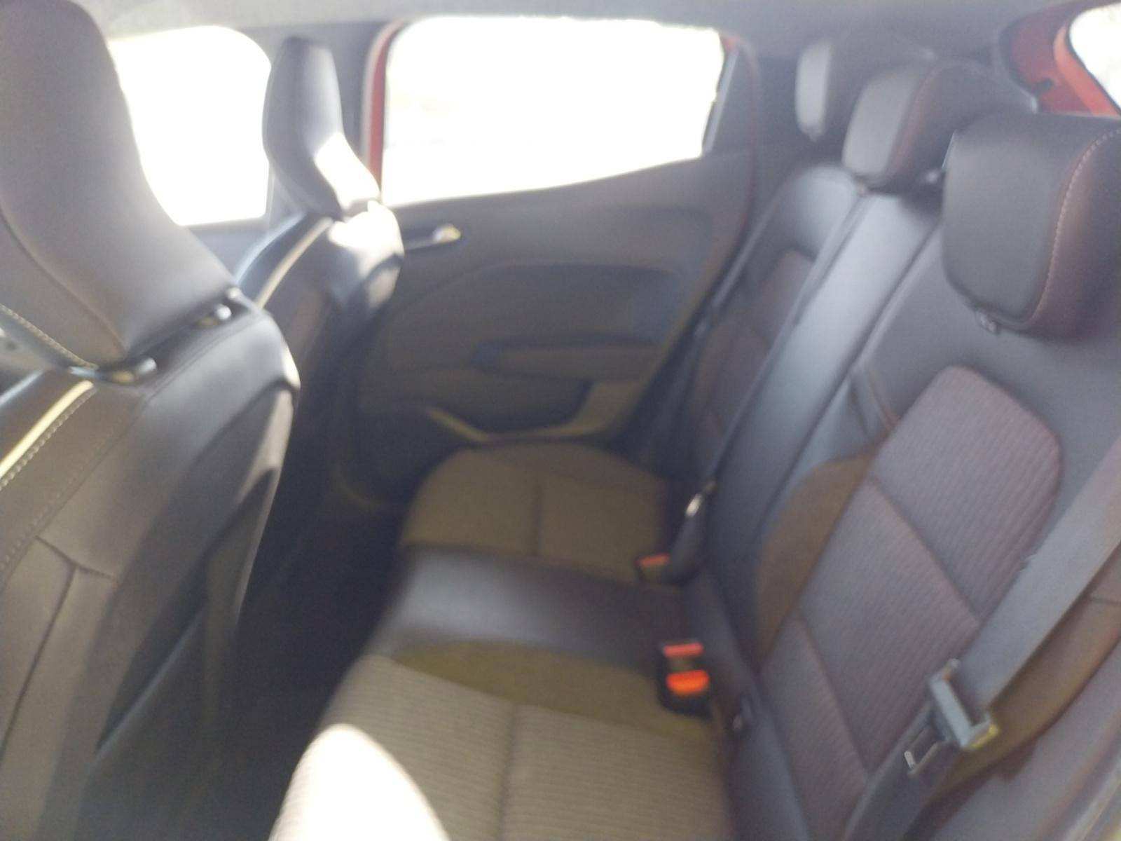 Vente en ligne Renault Clio 5 Clio TCe 90 au prix de 15 290 €