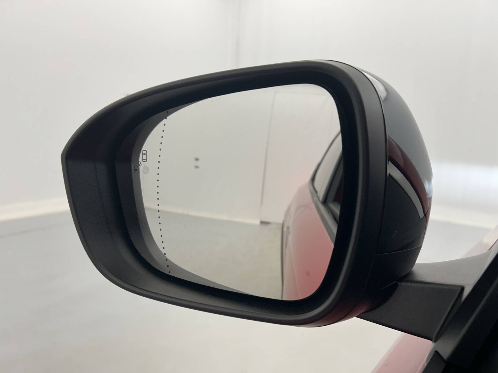 Vente en ligne Renault Scenic E-Tech Scenic E-Tech électrique 220 ch grande autonomie au prix de 37 990 €