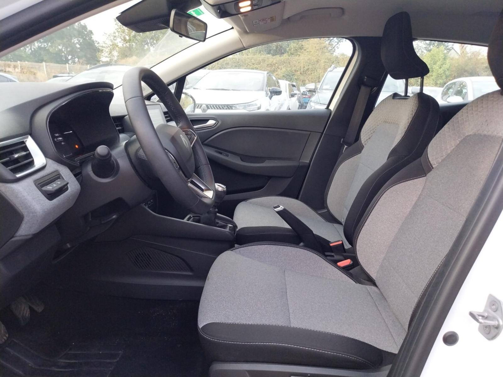 Vente en ligne Renault Clio 5 Clio Blue dCi 100 ch GSR2 au prix de 16 990 €